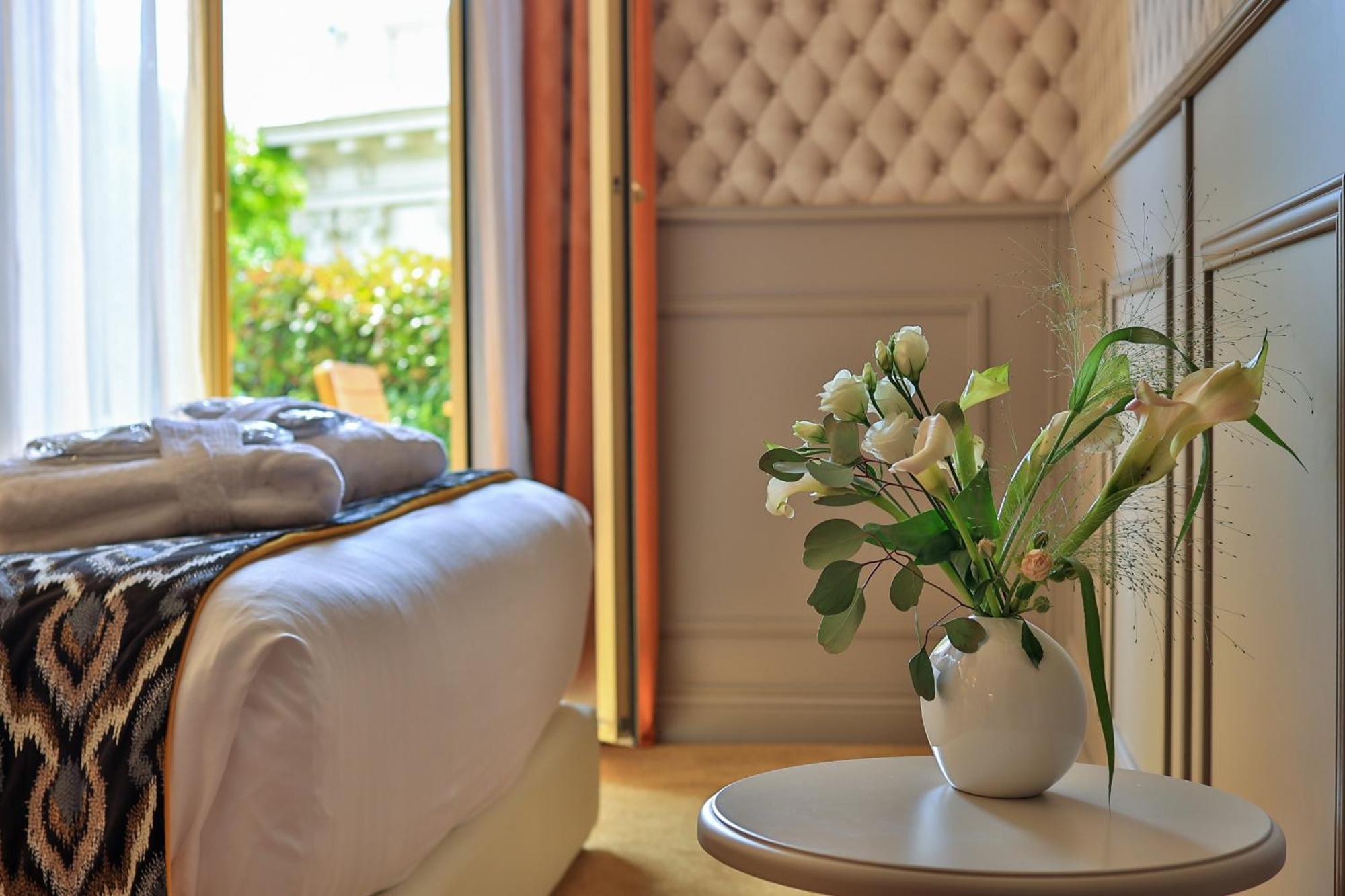 Double Room Garden View