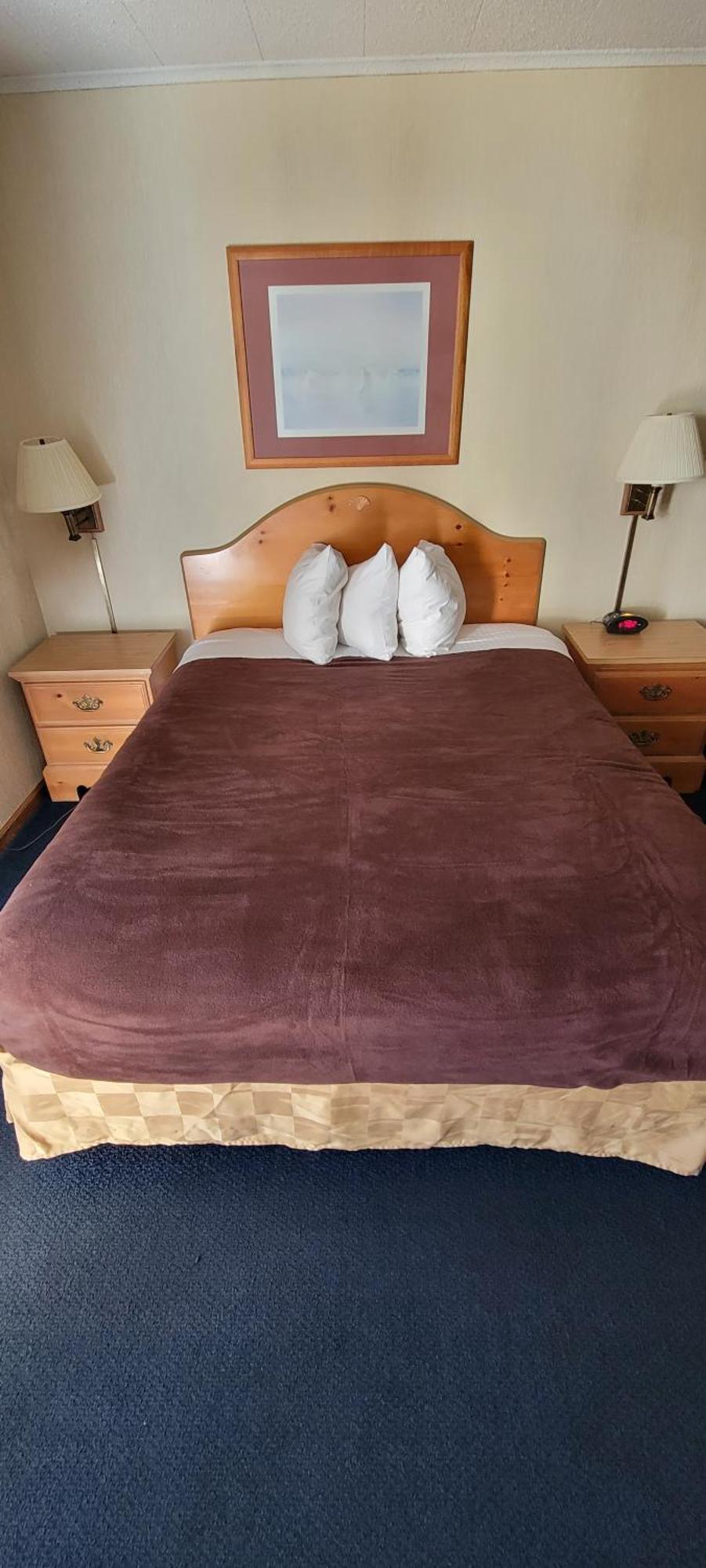 Queen Room Sofa
