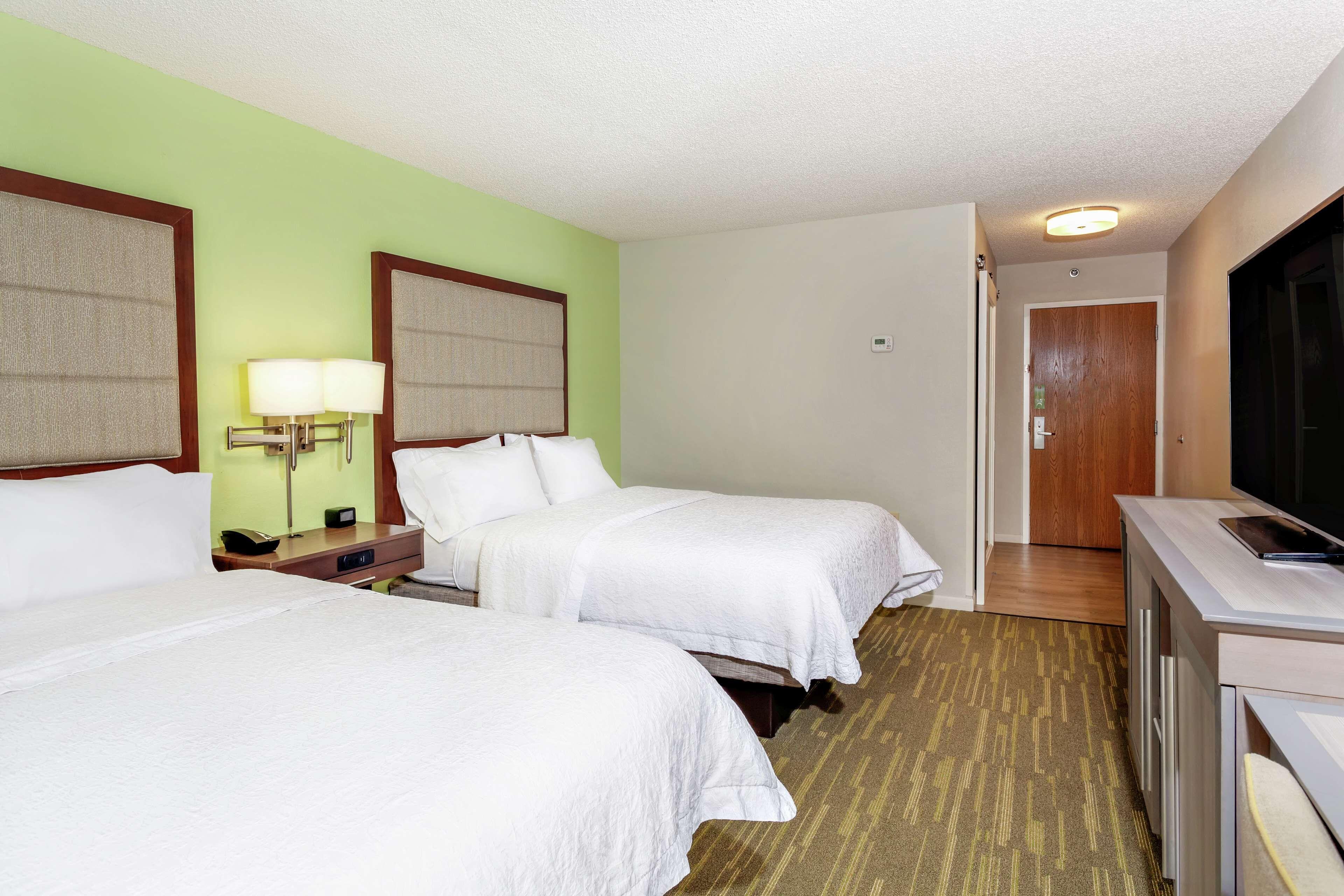 Room Two Queen Beds Non-Smoking