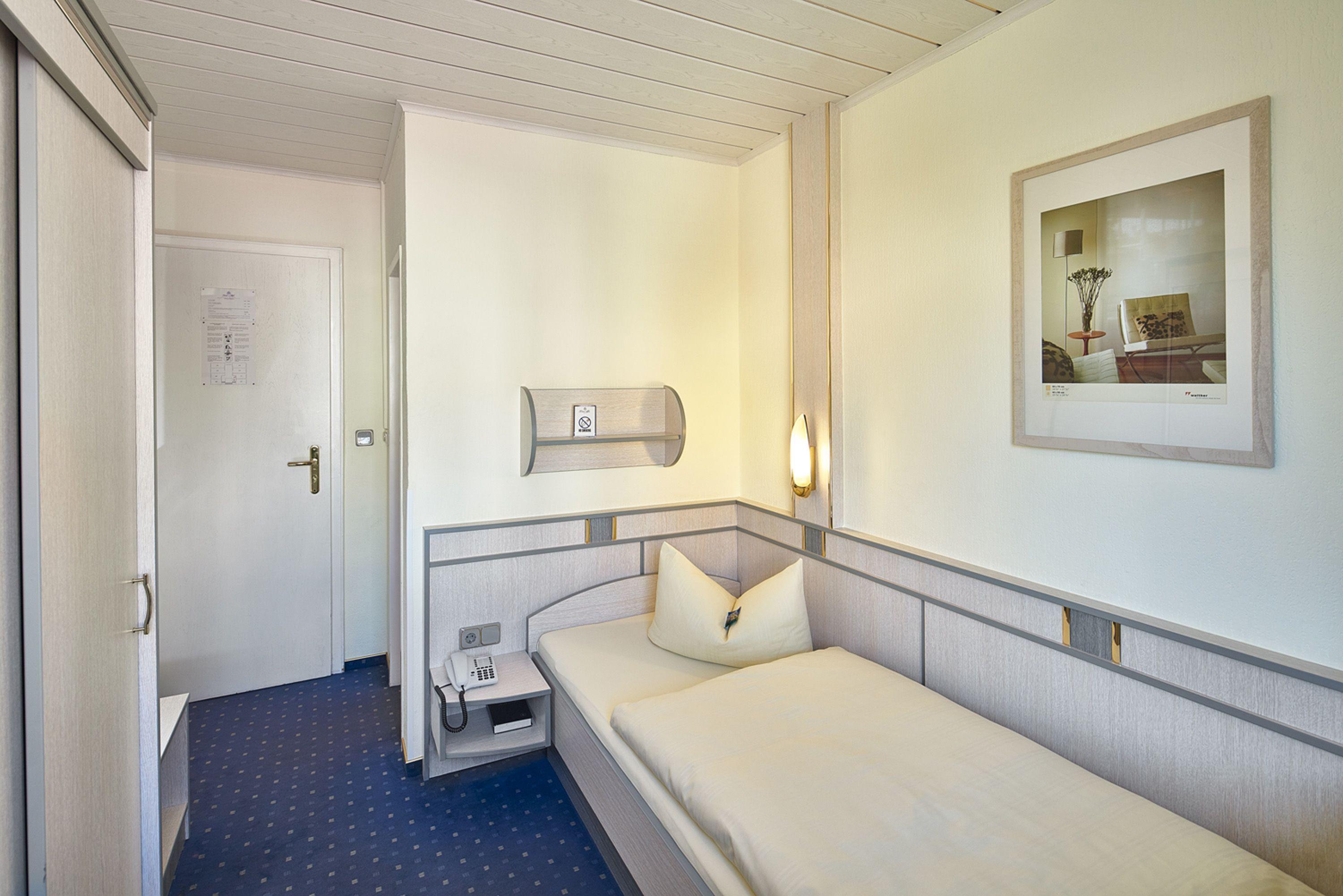 Single Room Street View