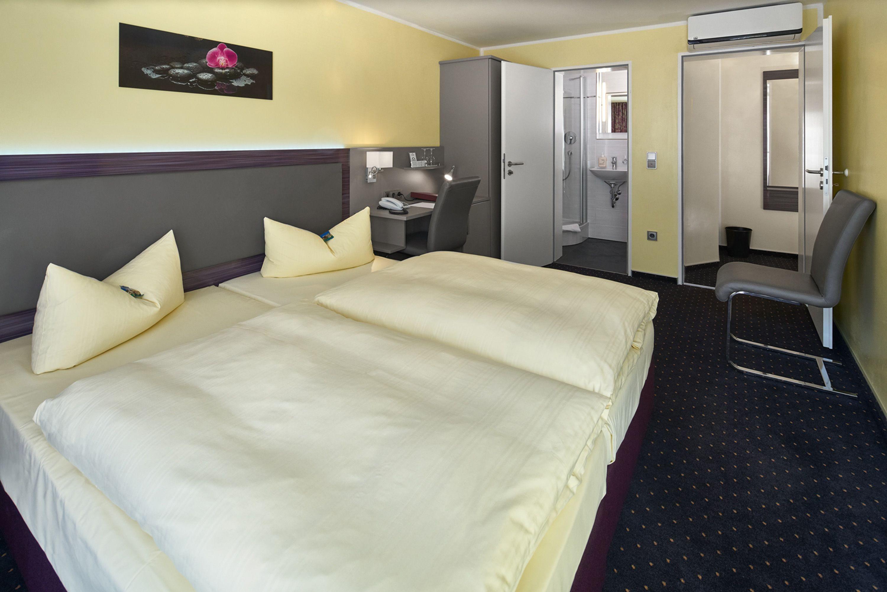 Comfort Double Room Courtyard or Street View