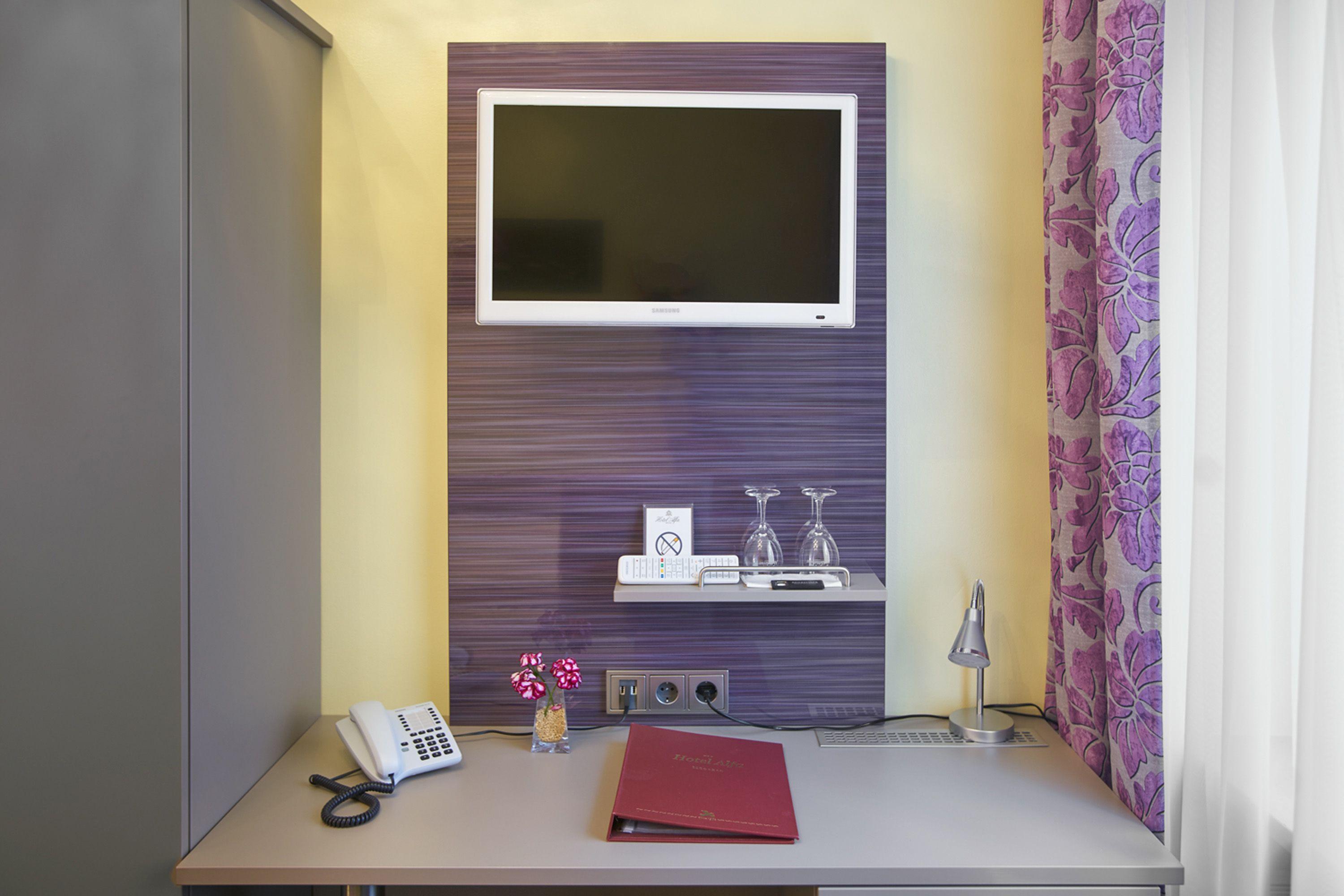 Comfort Double Room Courtyard or Street View