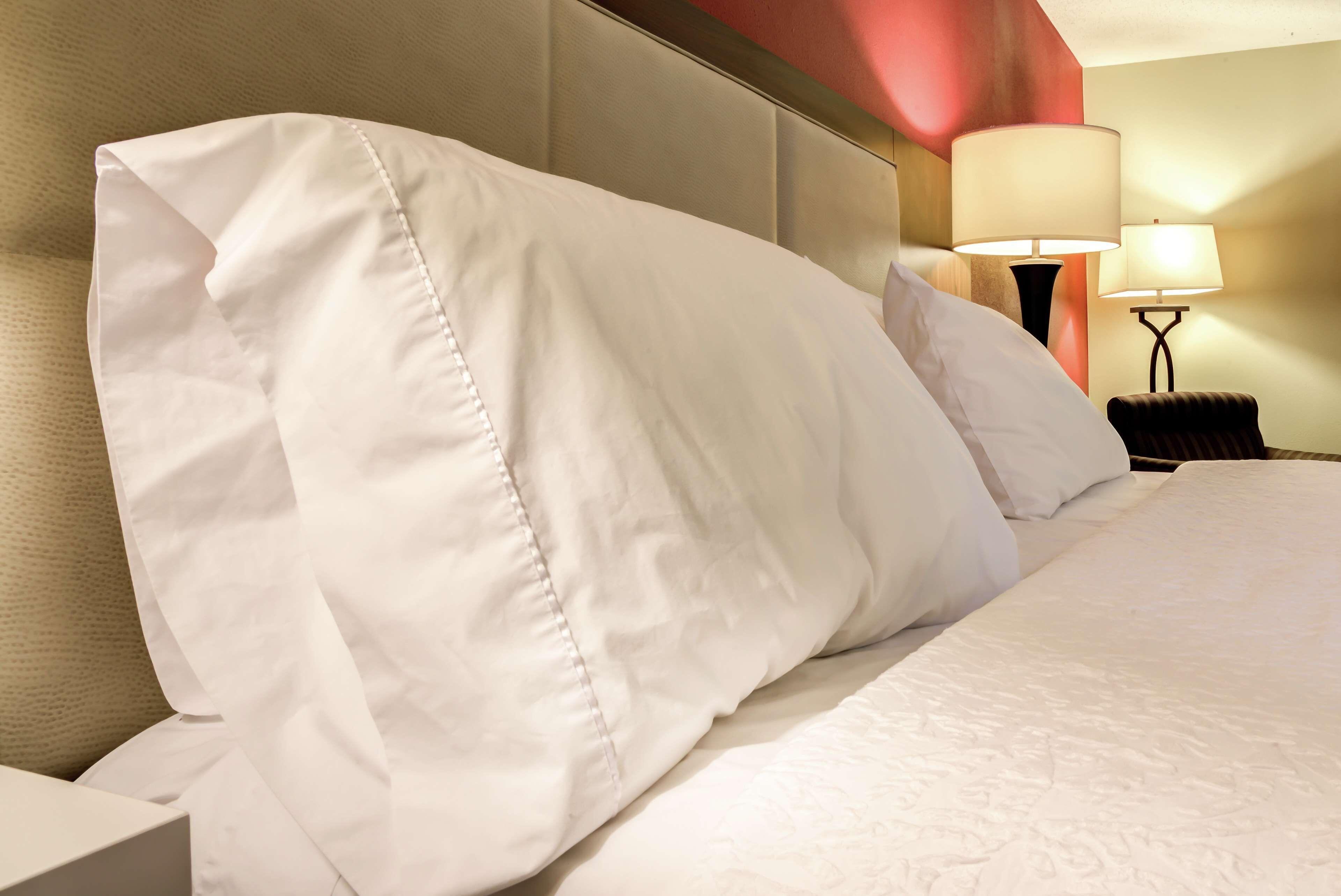 Room Two Queen Beds Non-Smoking