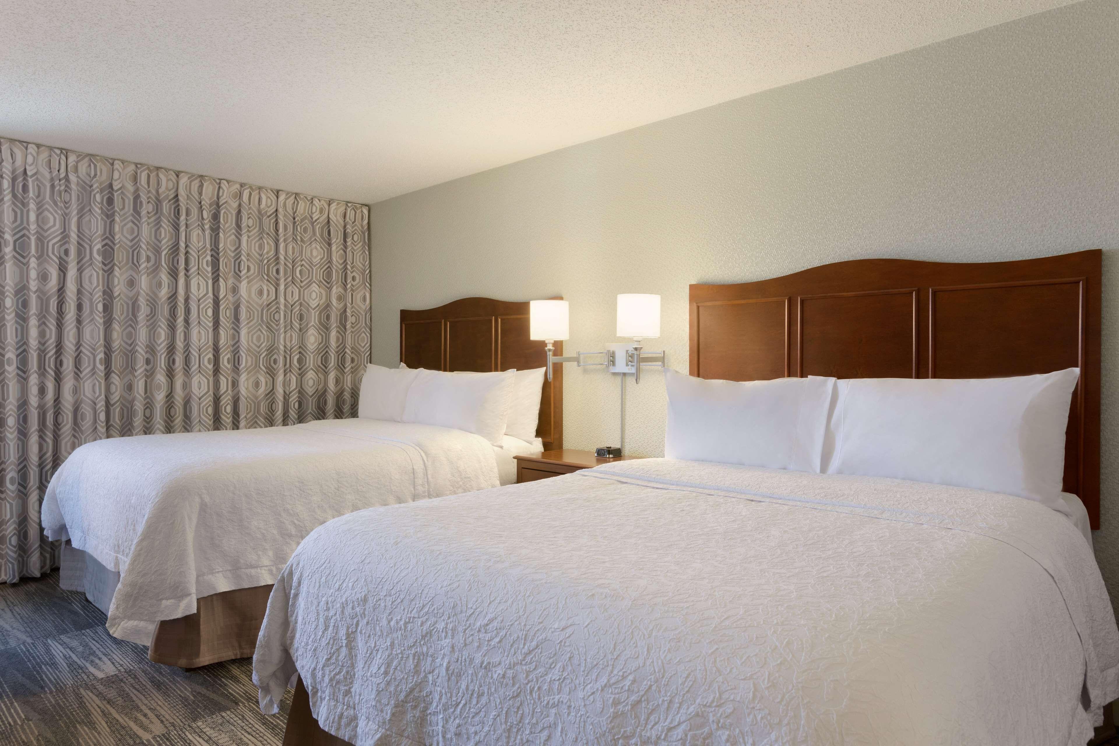 Room Two Queen Beds Non-Smoking