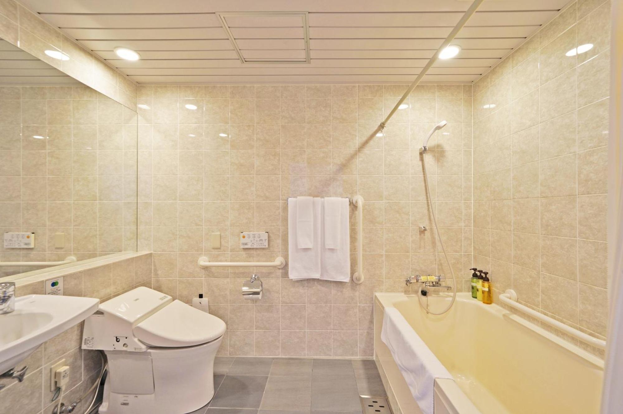 Twin Room Disability Access
