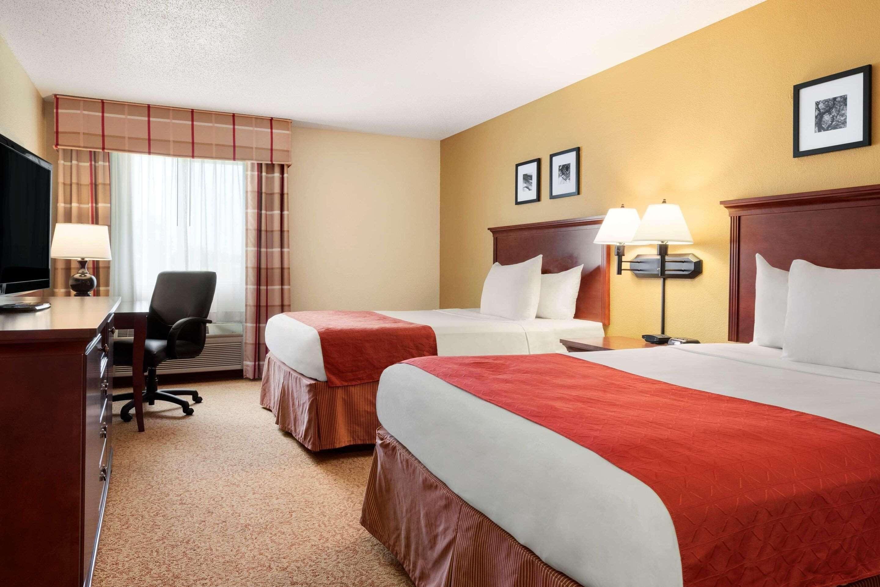 Queen Room Two Queen Beds Disability Access