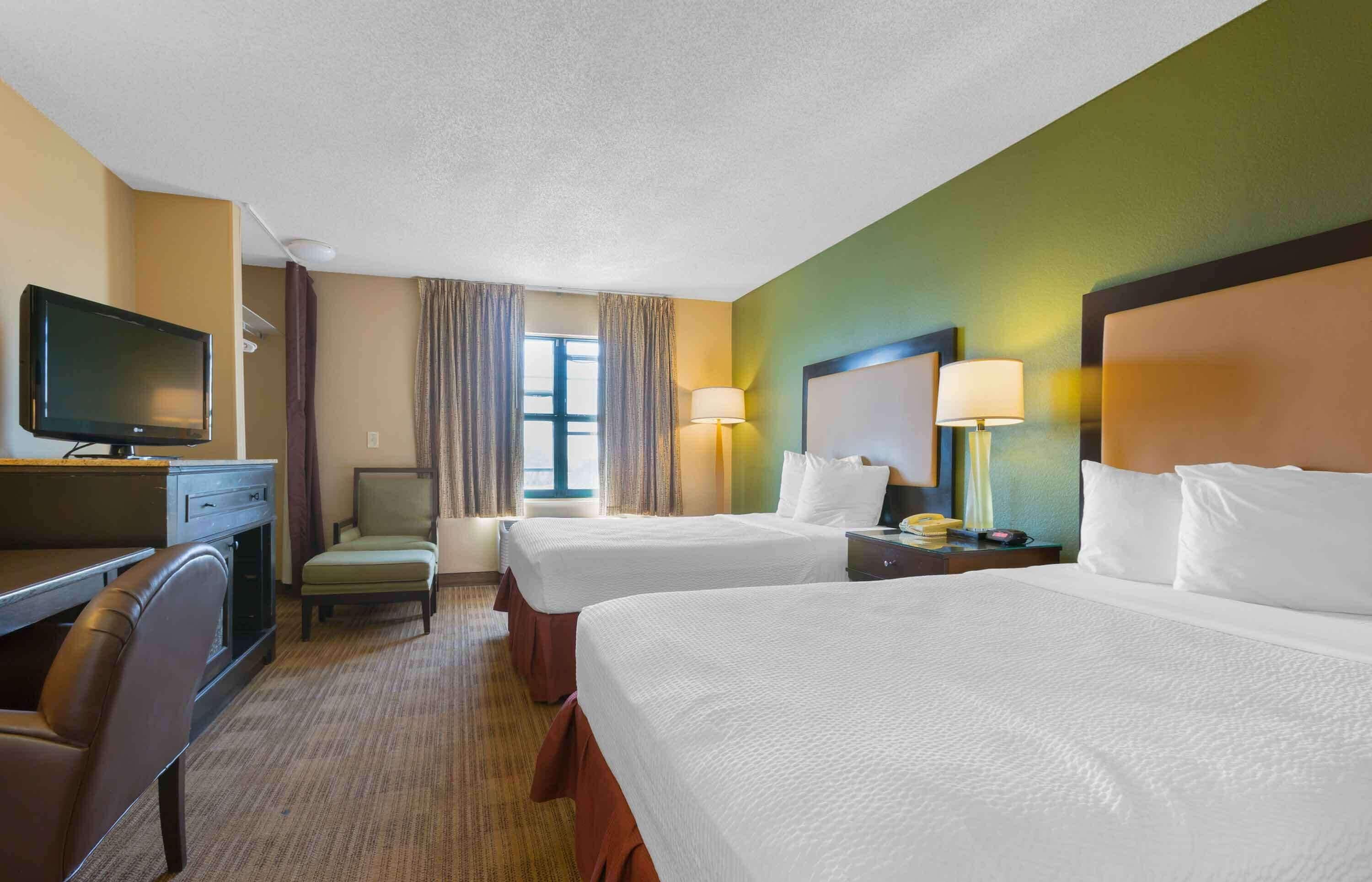 Studio 2 Double Beds Non-Smoking