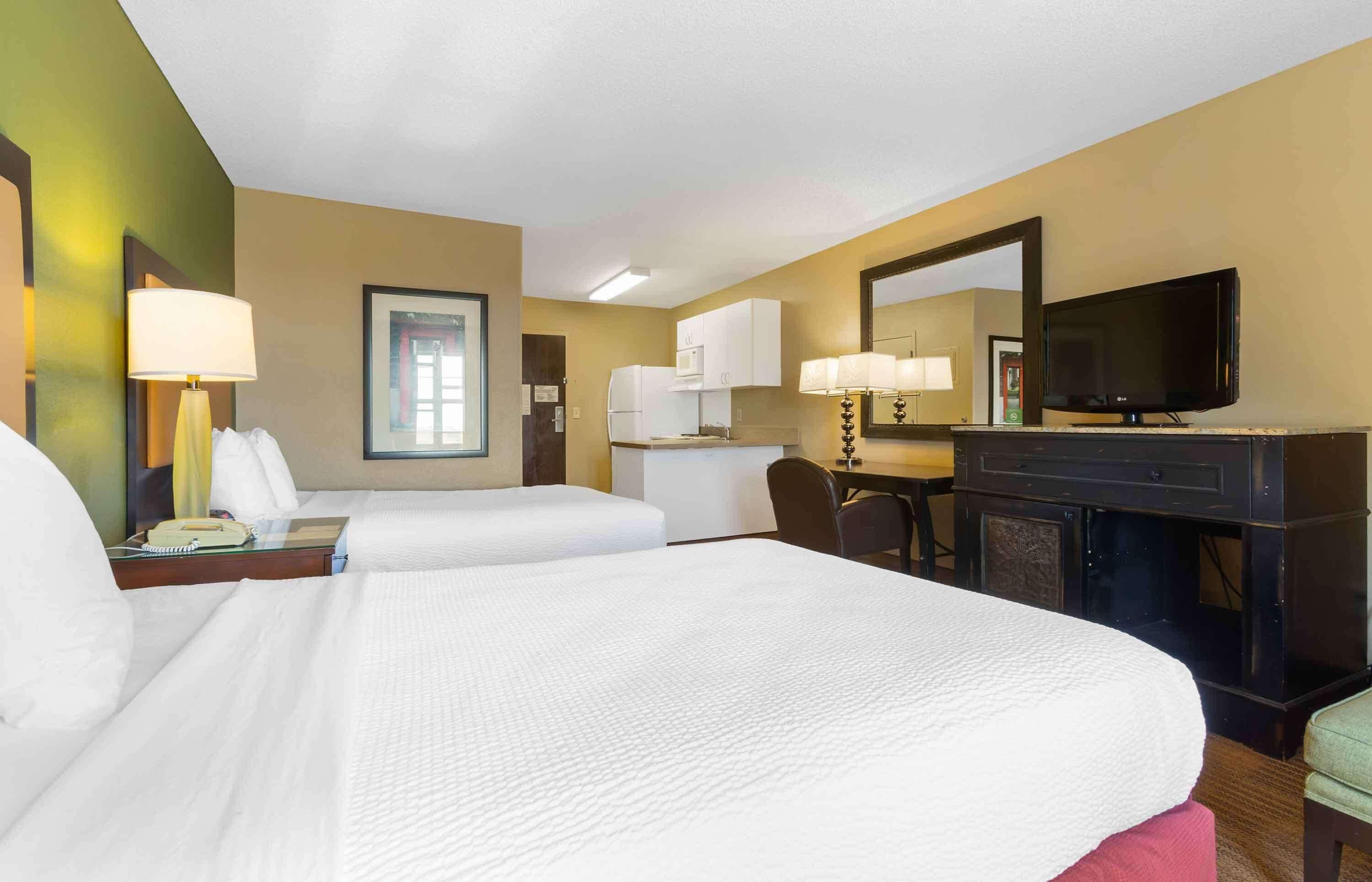 Studio 2 Double Beds Non-Smoking