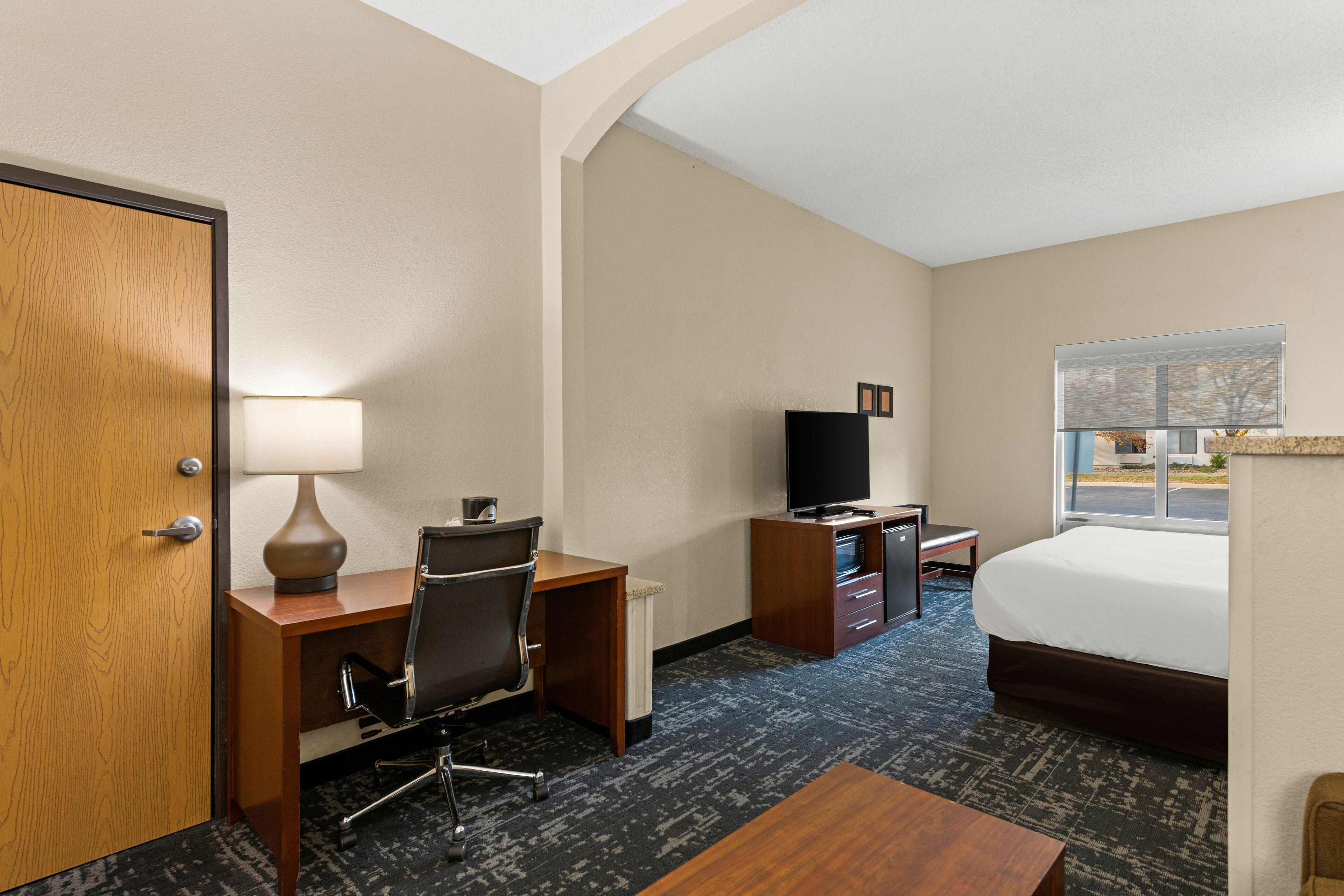 King Suite Accessible or Non Smoking
