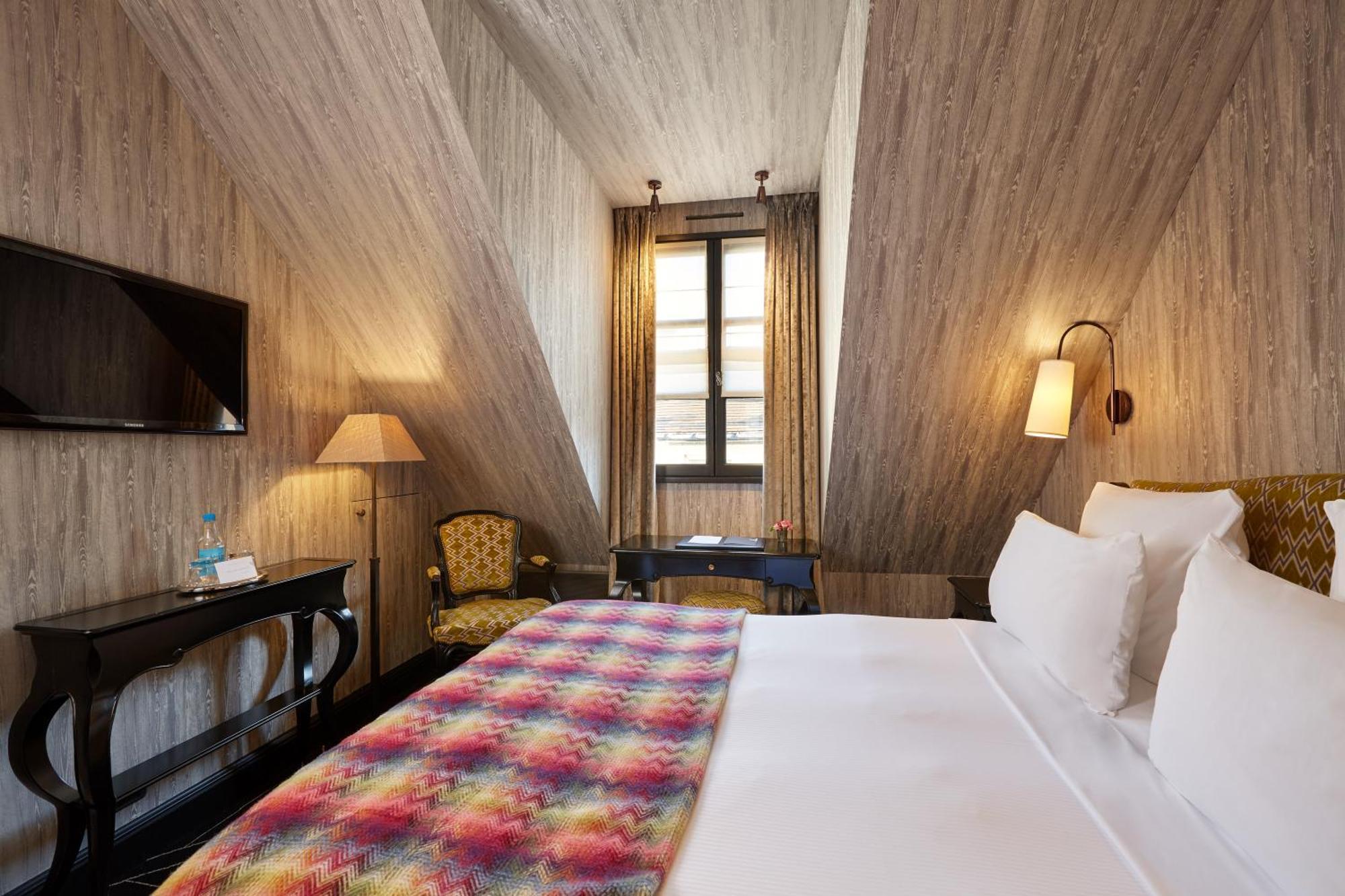 Classic Double Room