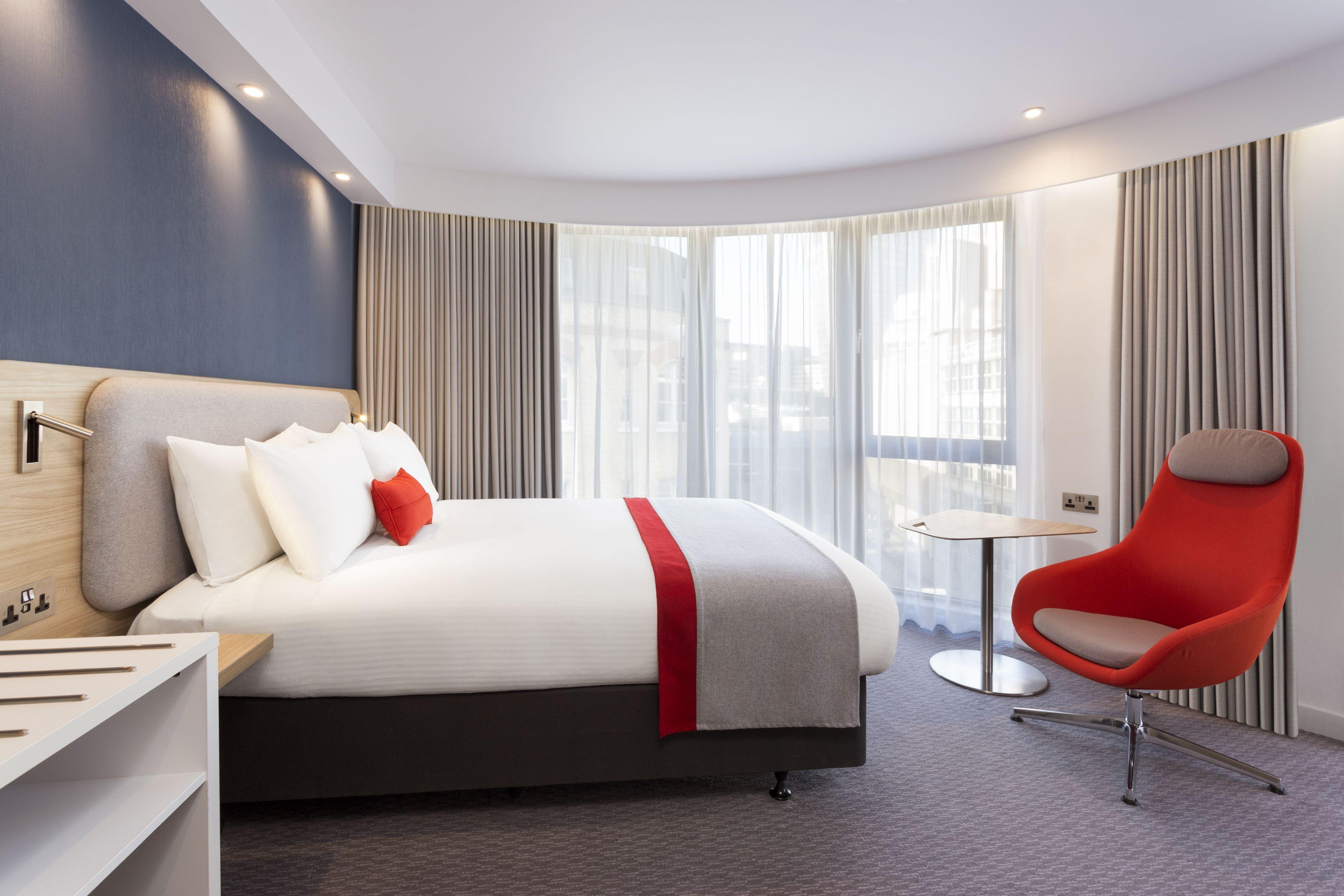 Standard Room Hot Twin or Double Subject to availability