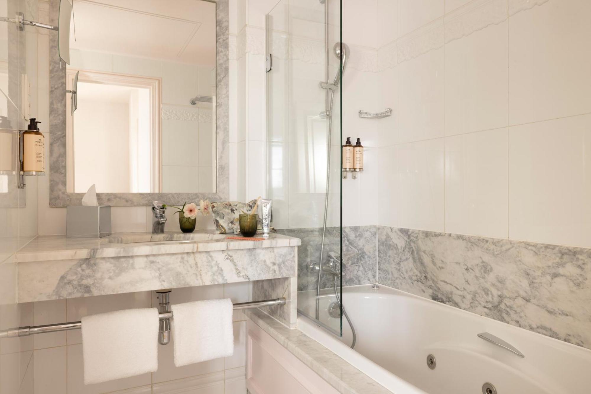 Superior Double Room Spa Access