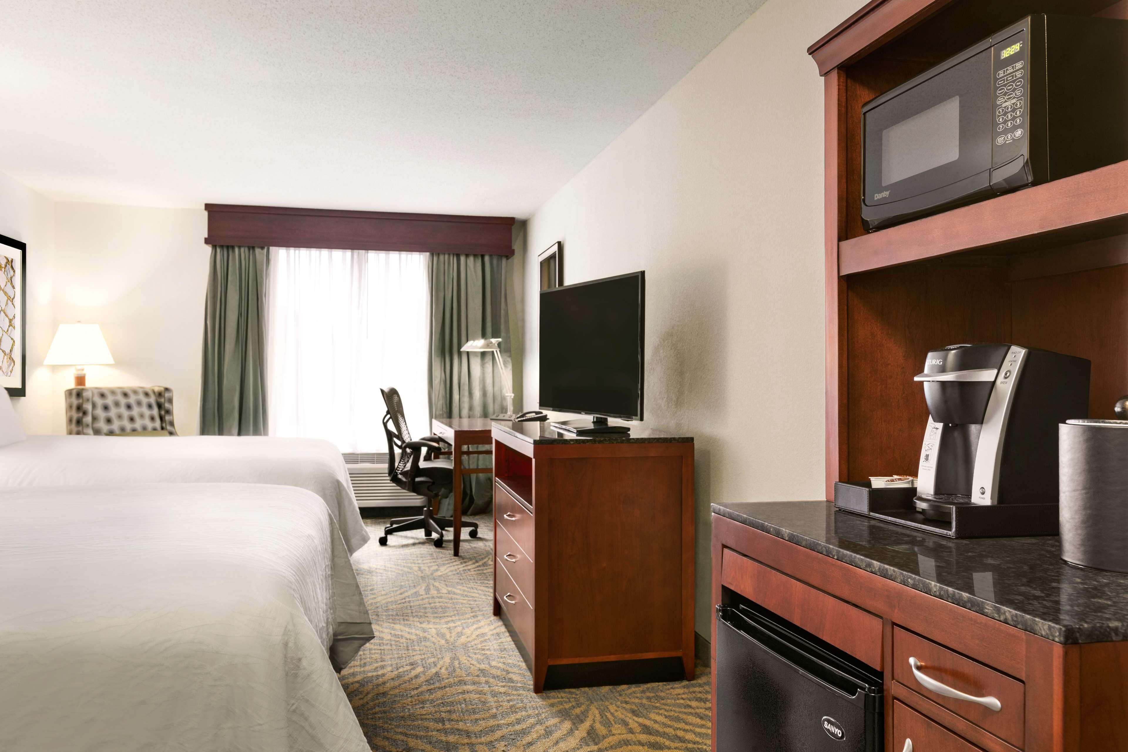 Queen Room Two Queen Beds