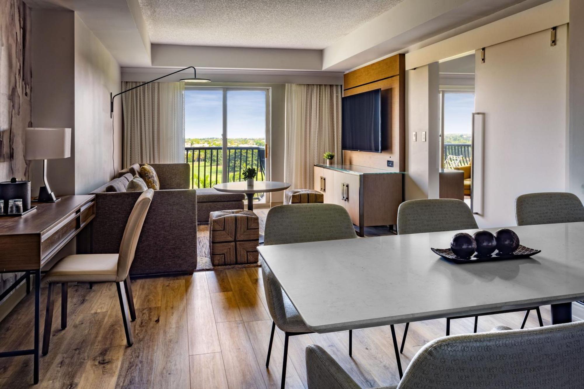Concierge level 1 Bedroom Presidential Suite 1 King