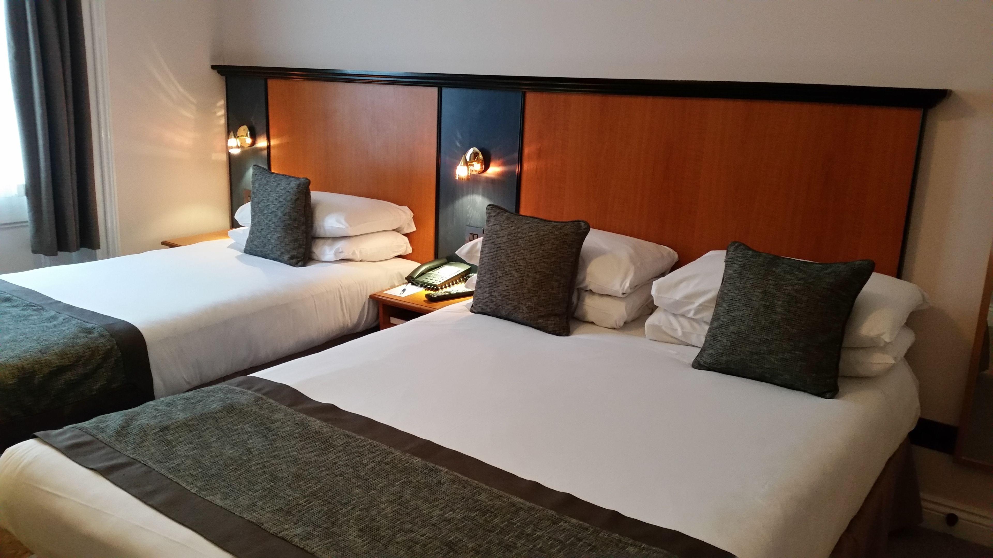 Family Room One Double Bed One Single Bed Non-Smoking