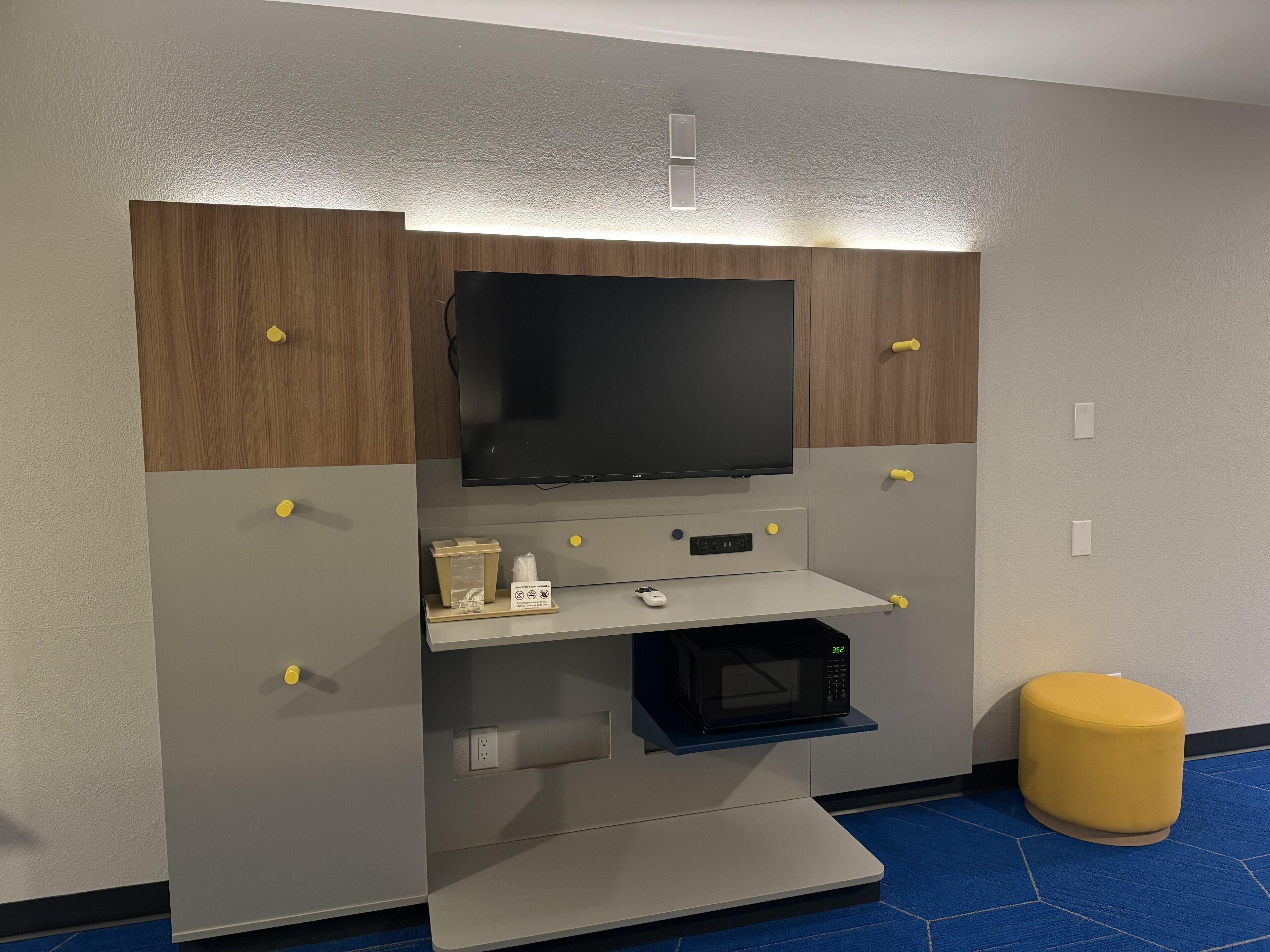 Queen Suite