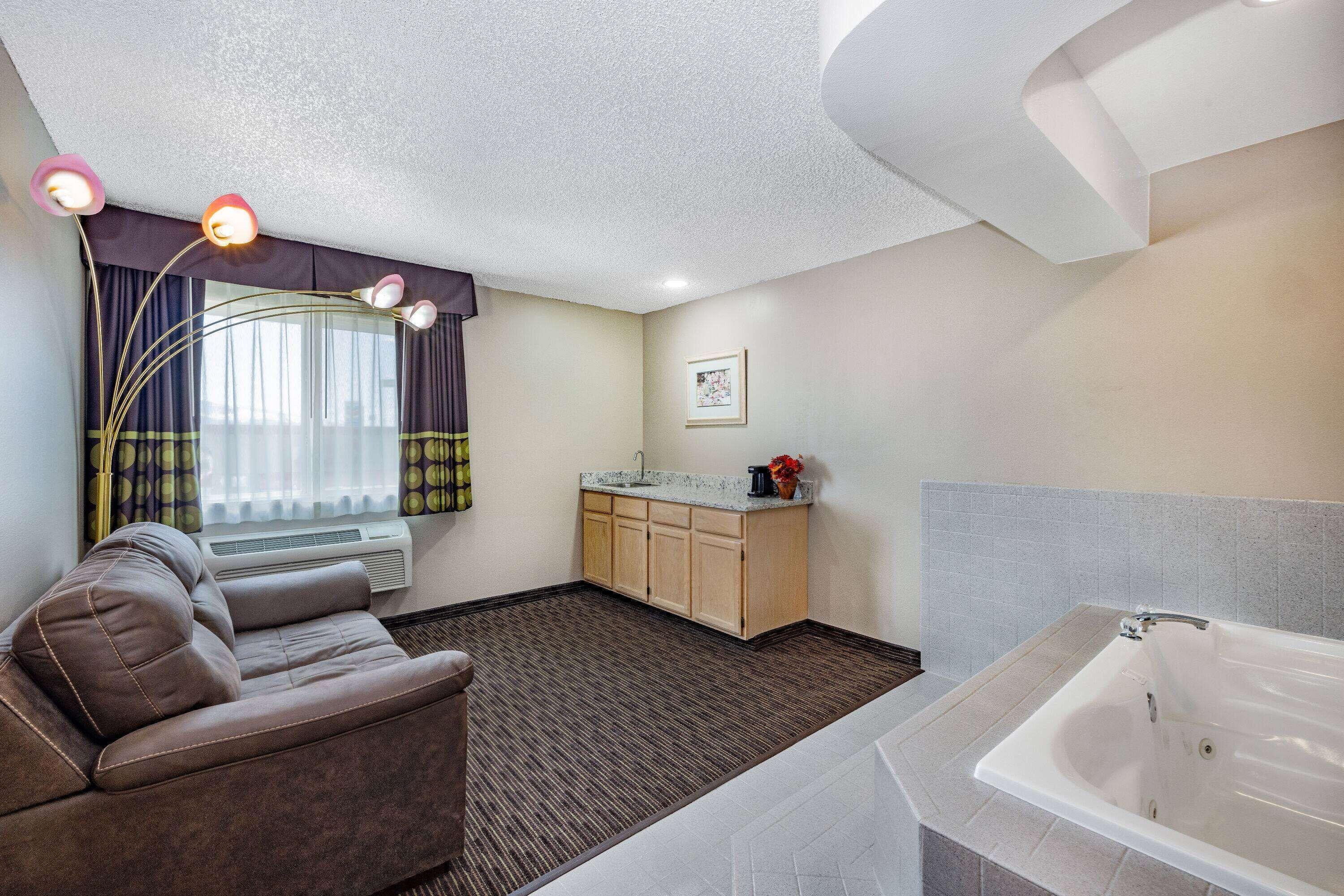 King Studio Suite Non-Smoking