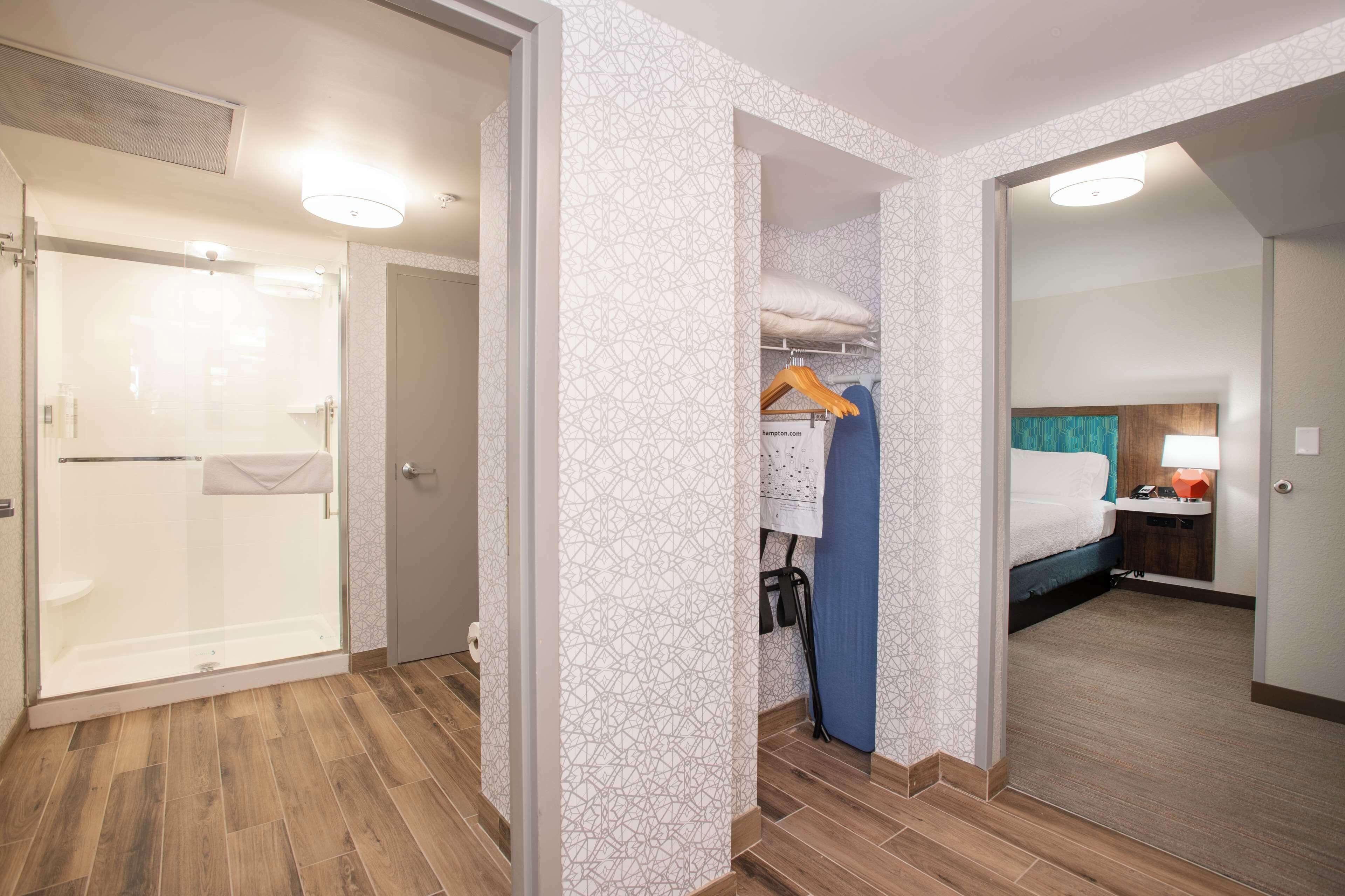 One-Bedroom Suite Non-Smoking