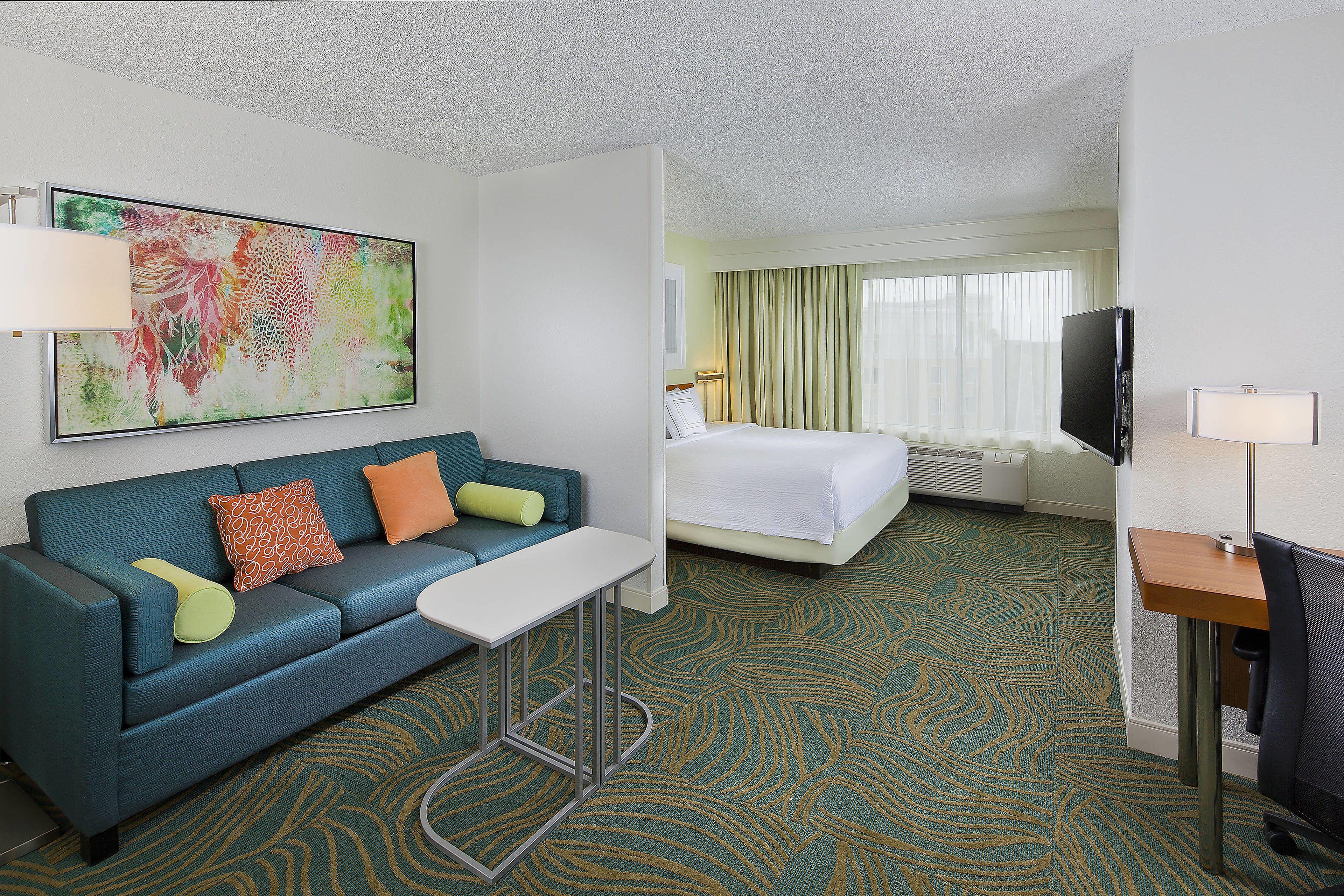 King Studio with Sofa Bed and Roll-in Shower - Mobility and Hearing Accessible,1545392230:JPEG