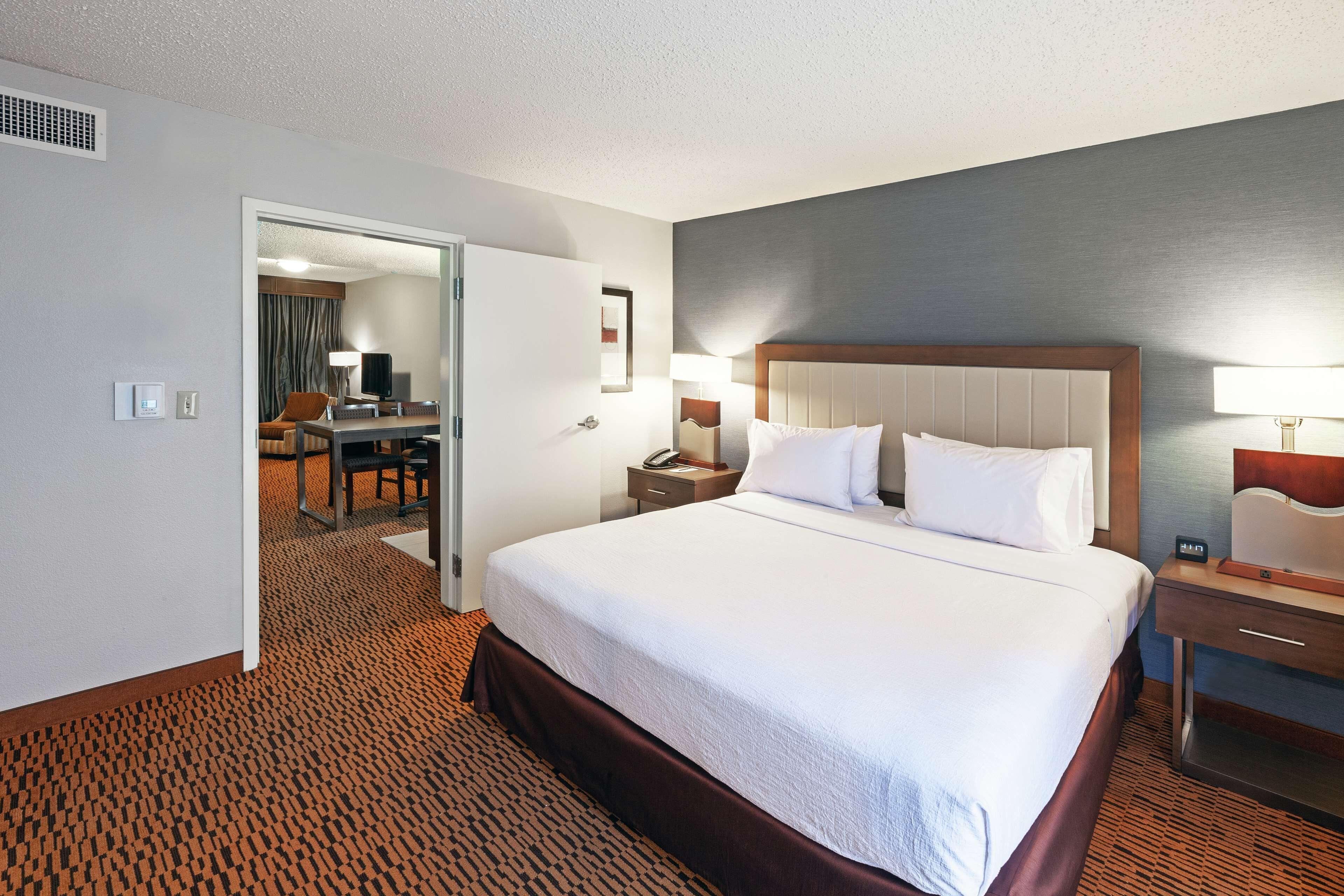King Room Mobility Access or Non-Smoking