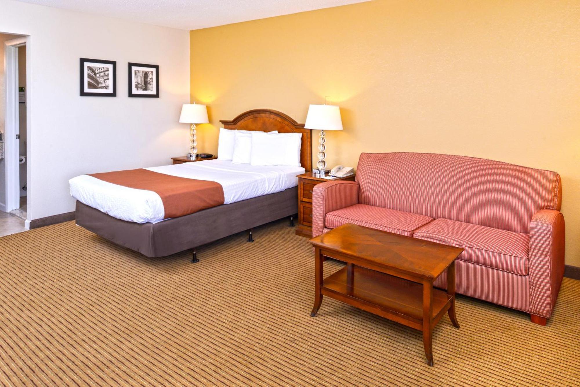 Deluxe Room One Double Bed Non-Smoking