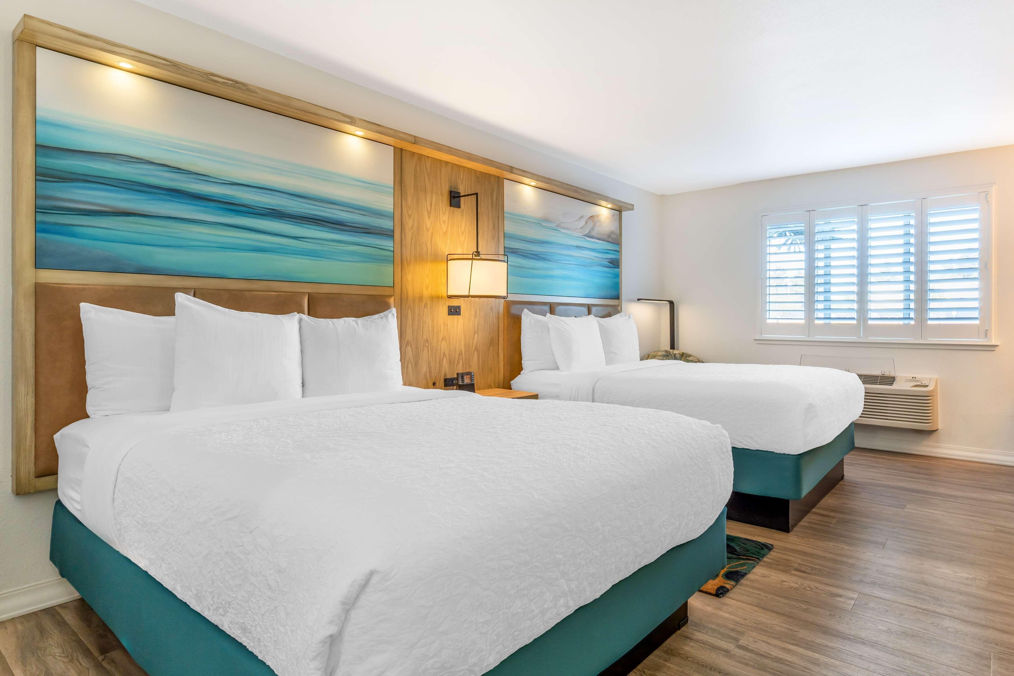 Standard Two Queen Bed Room