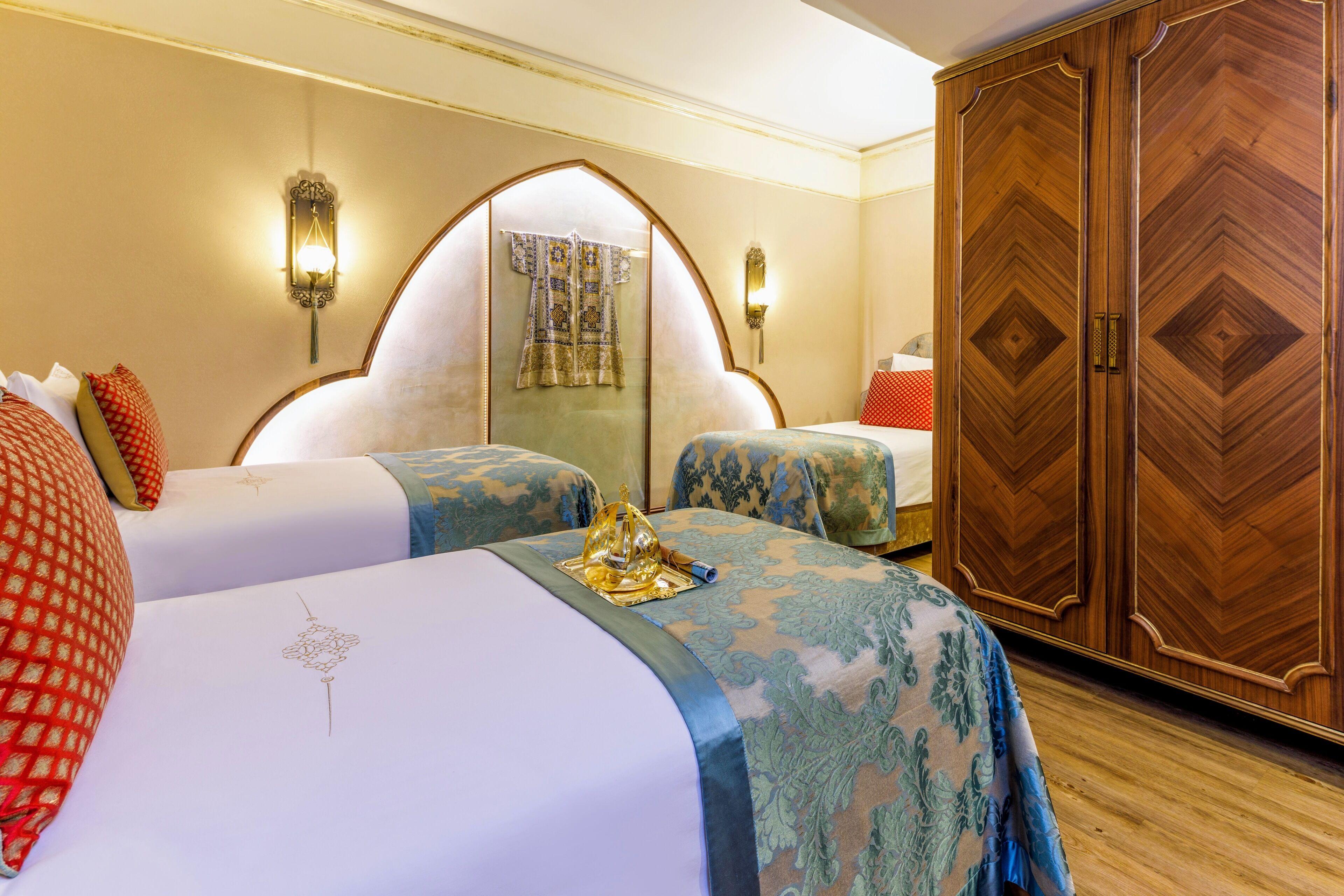 Deluxe Triple Room