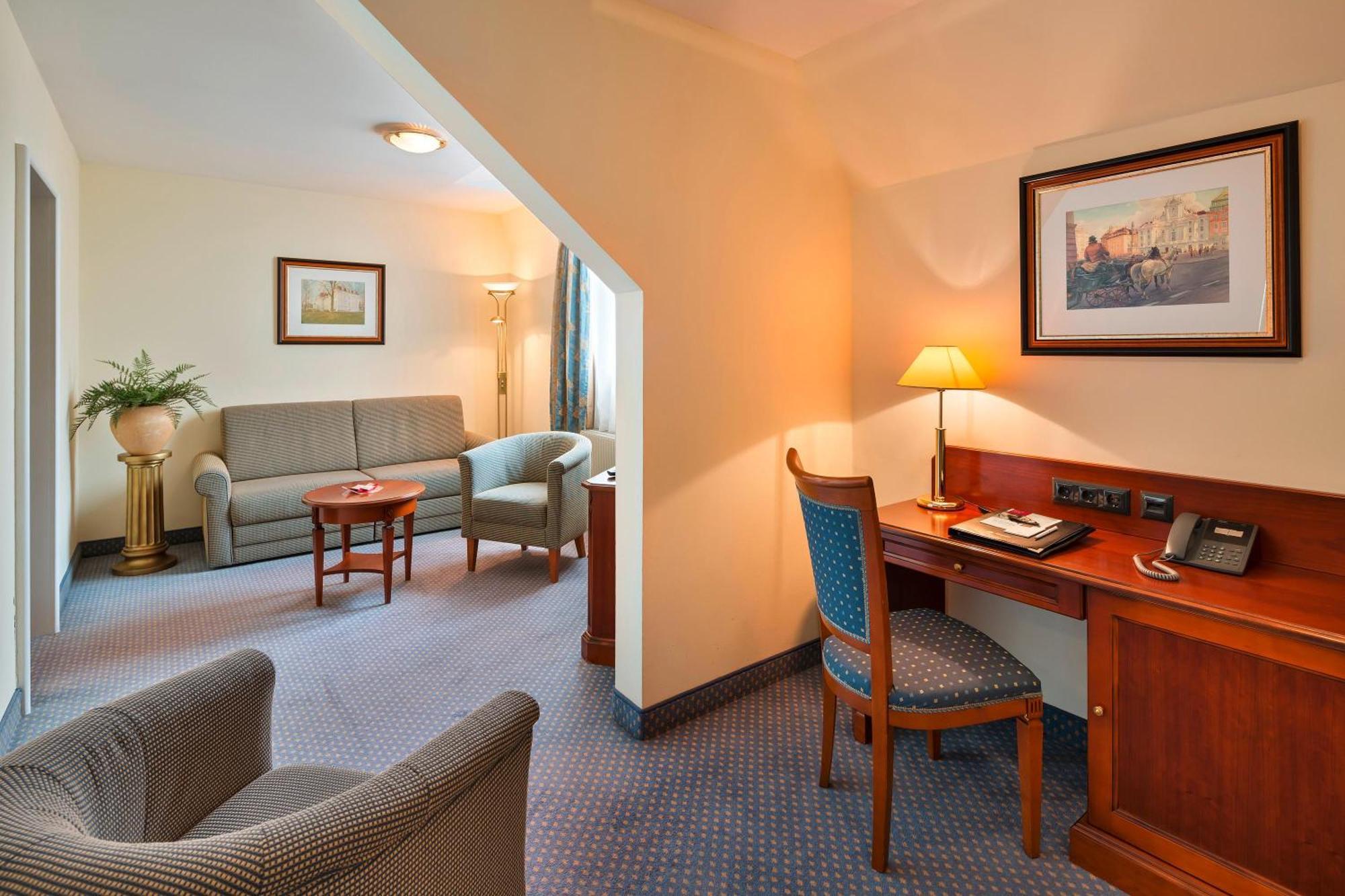 Junior Suite