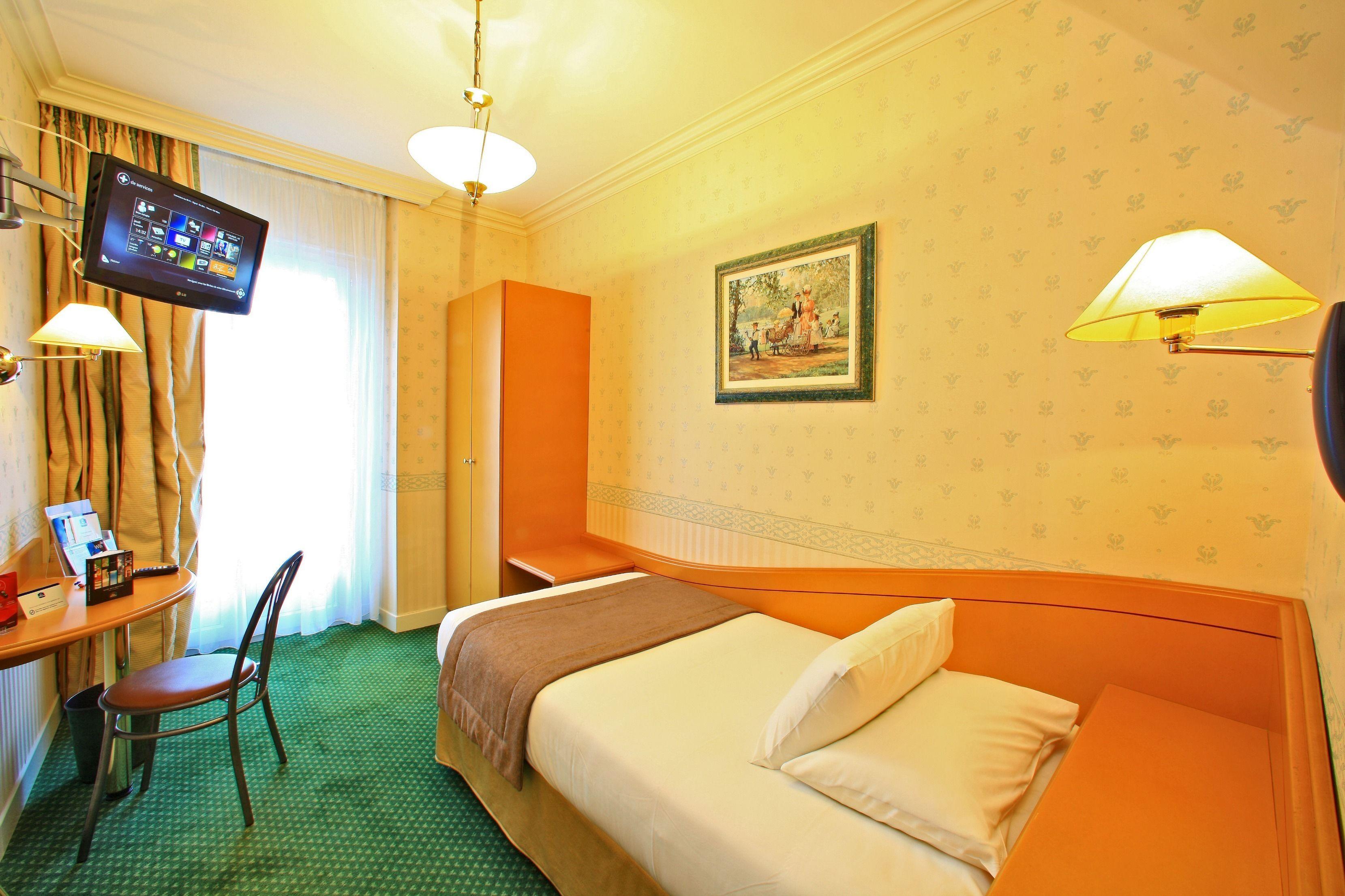 Standard Single Room,1208517469:JPEG