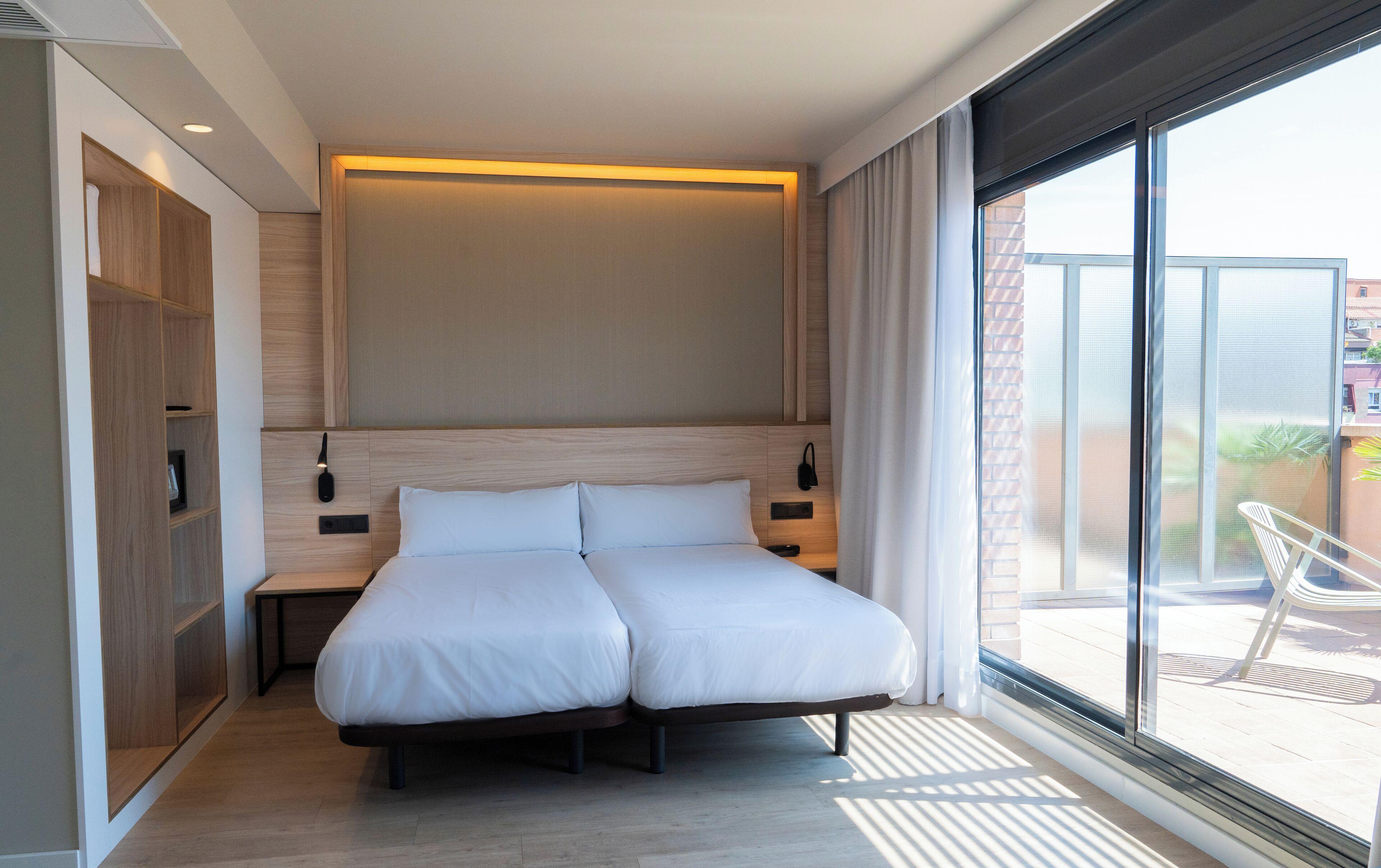 Twin Room Terrace