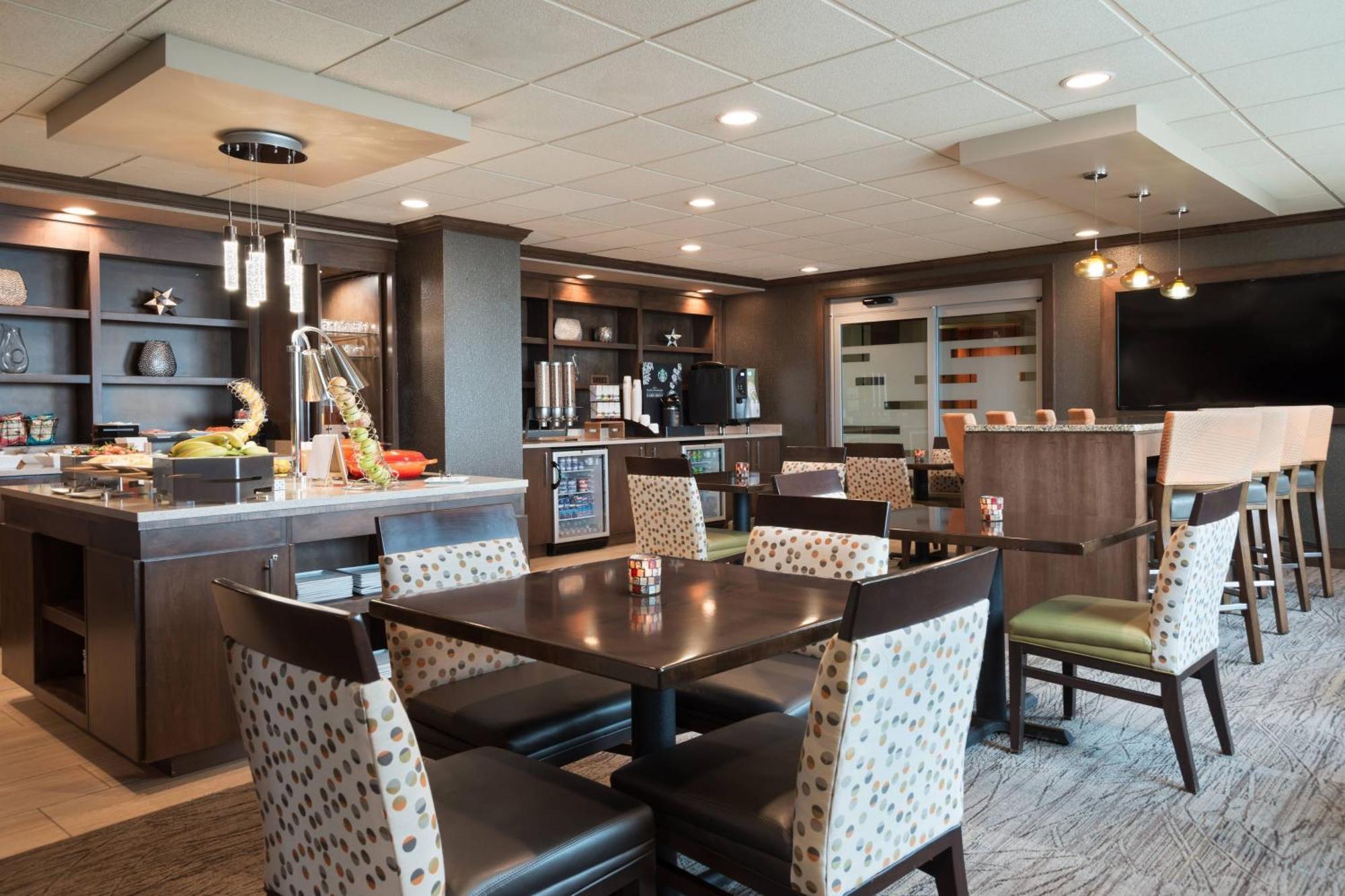 King Room Club Lounge Access High Floor