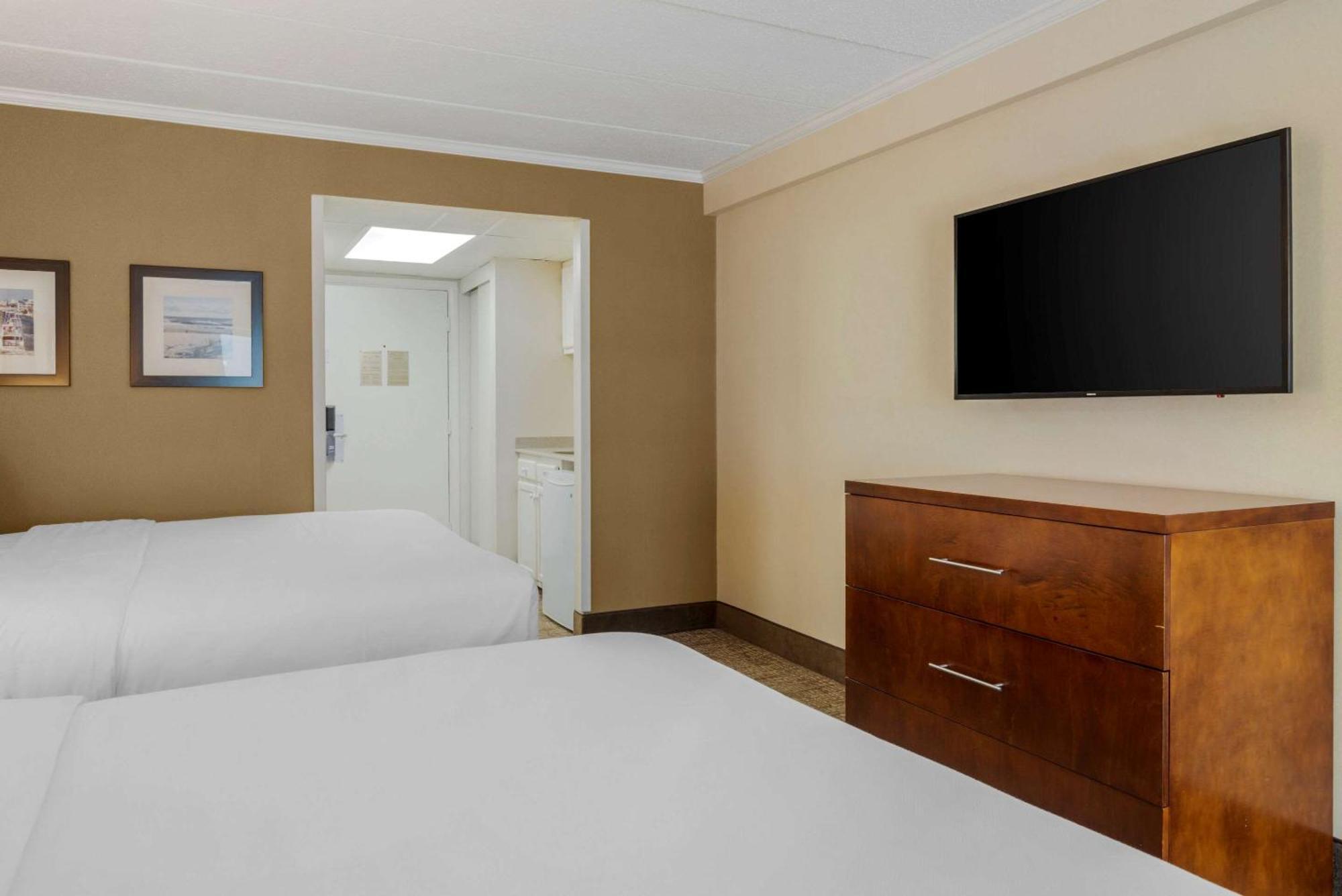 Two Queen Beds City View