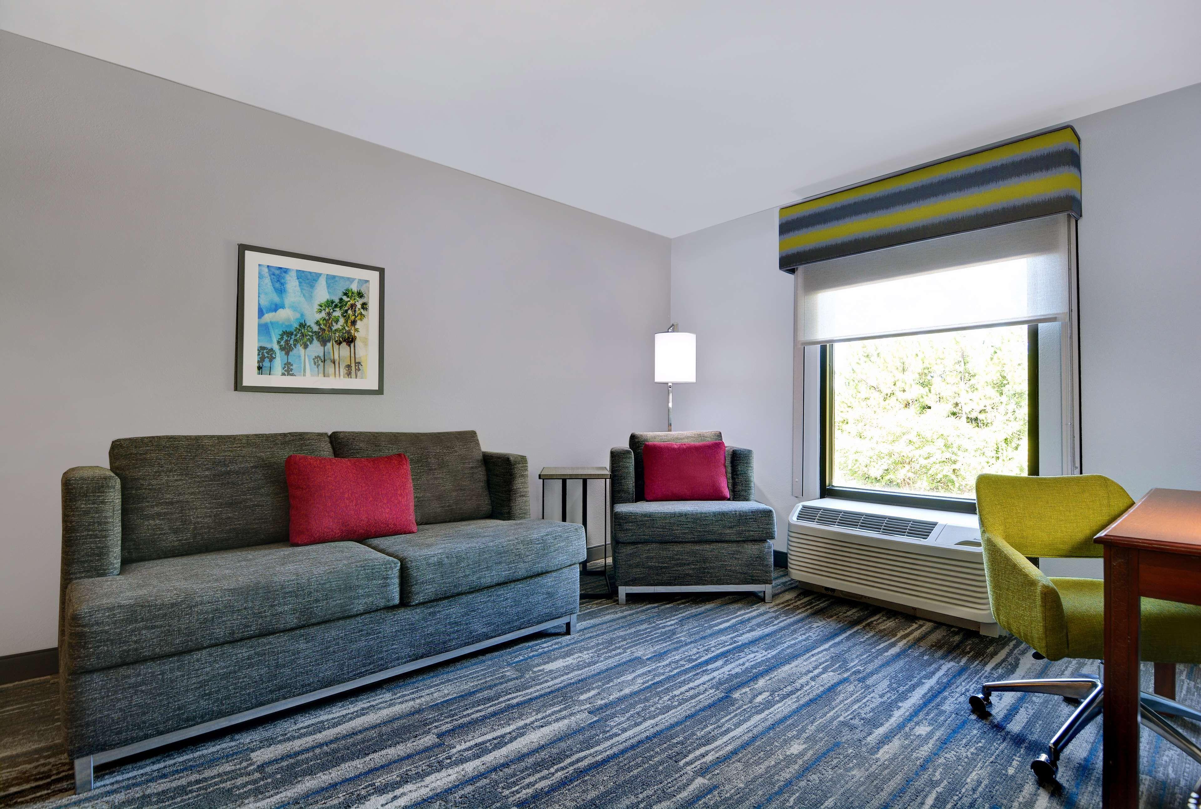 King Suite Sofa Bed Non-Smoking