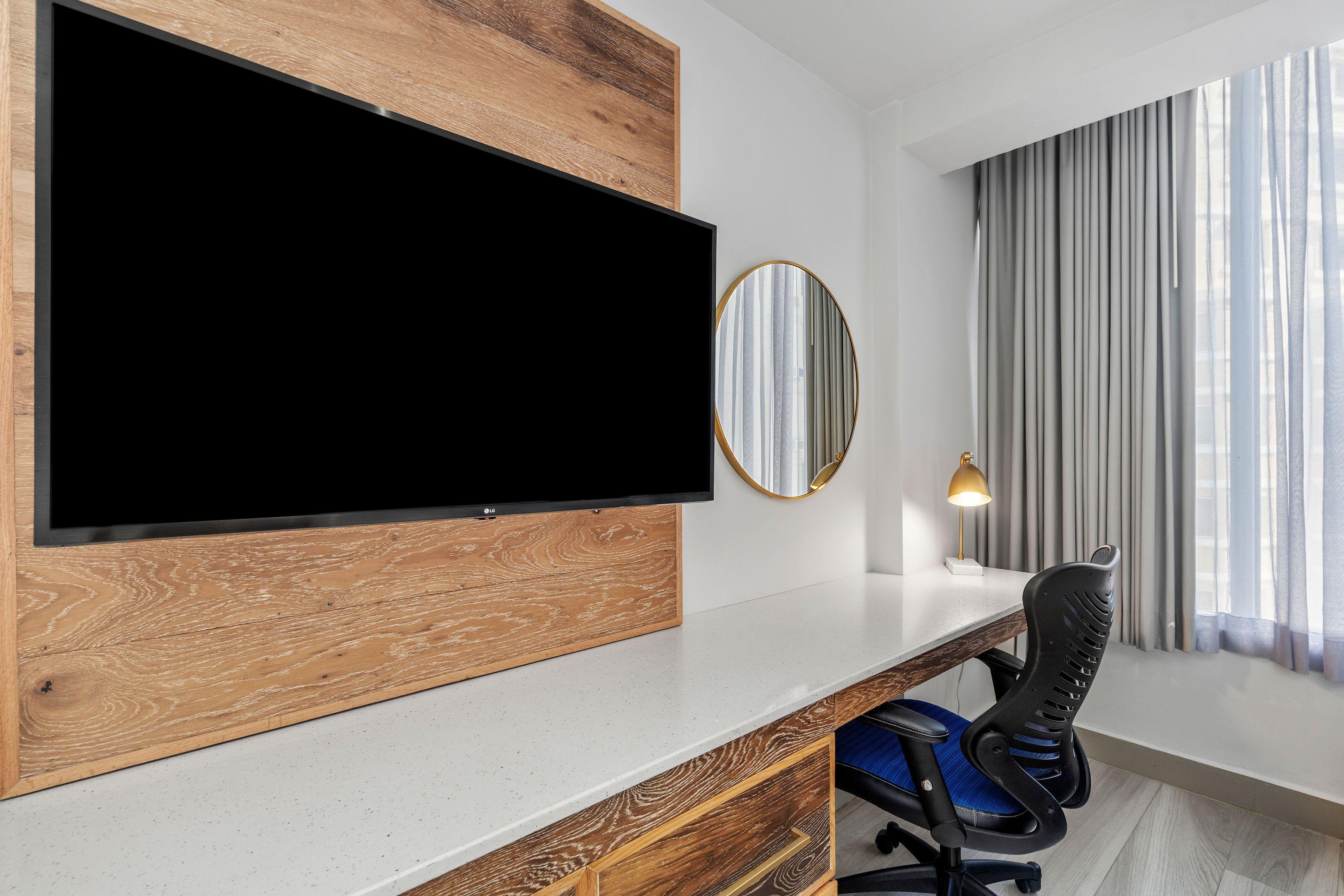 Standard King Room
