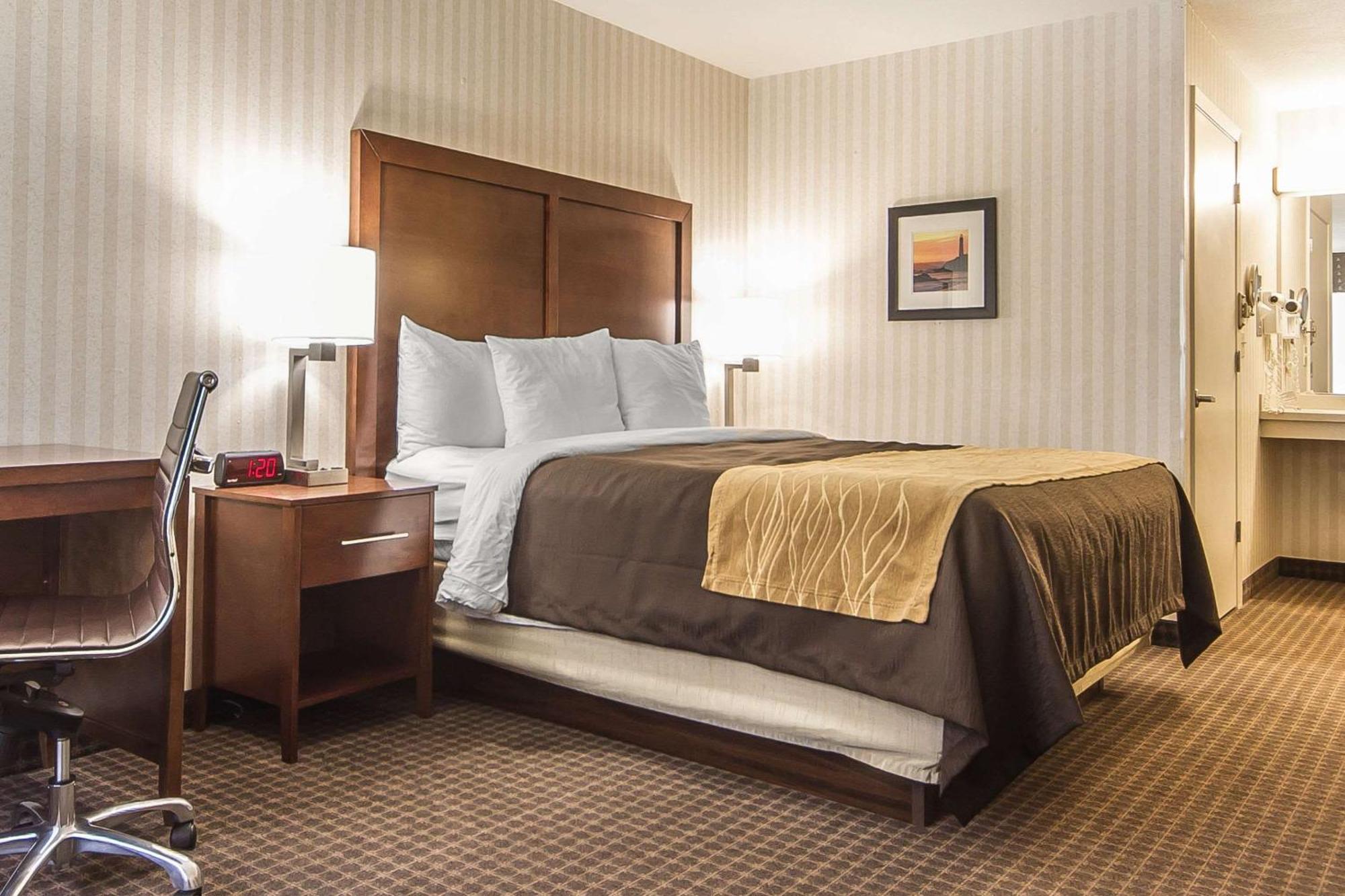 Standard King Room