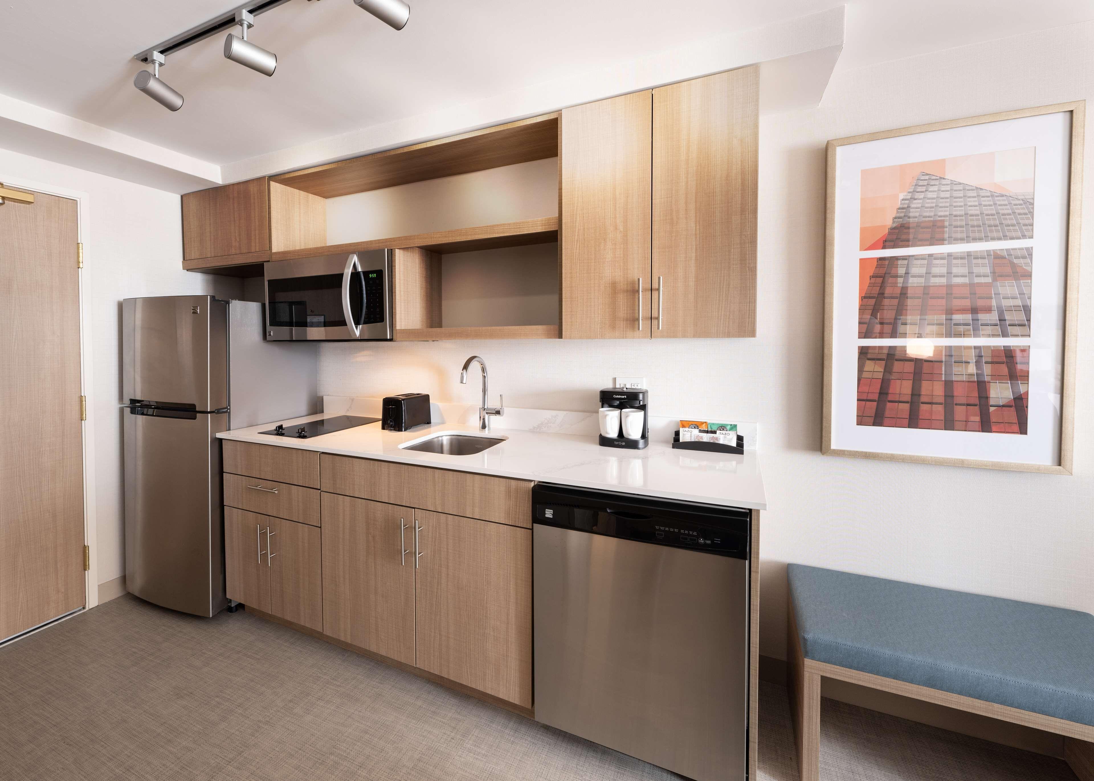 Efficiency King Suite