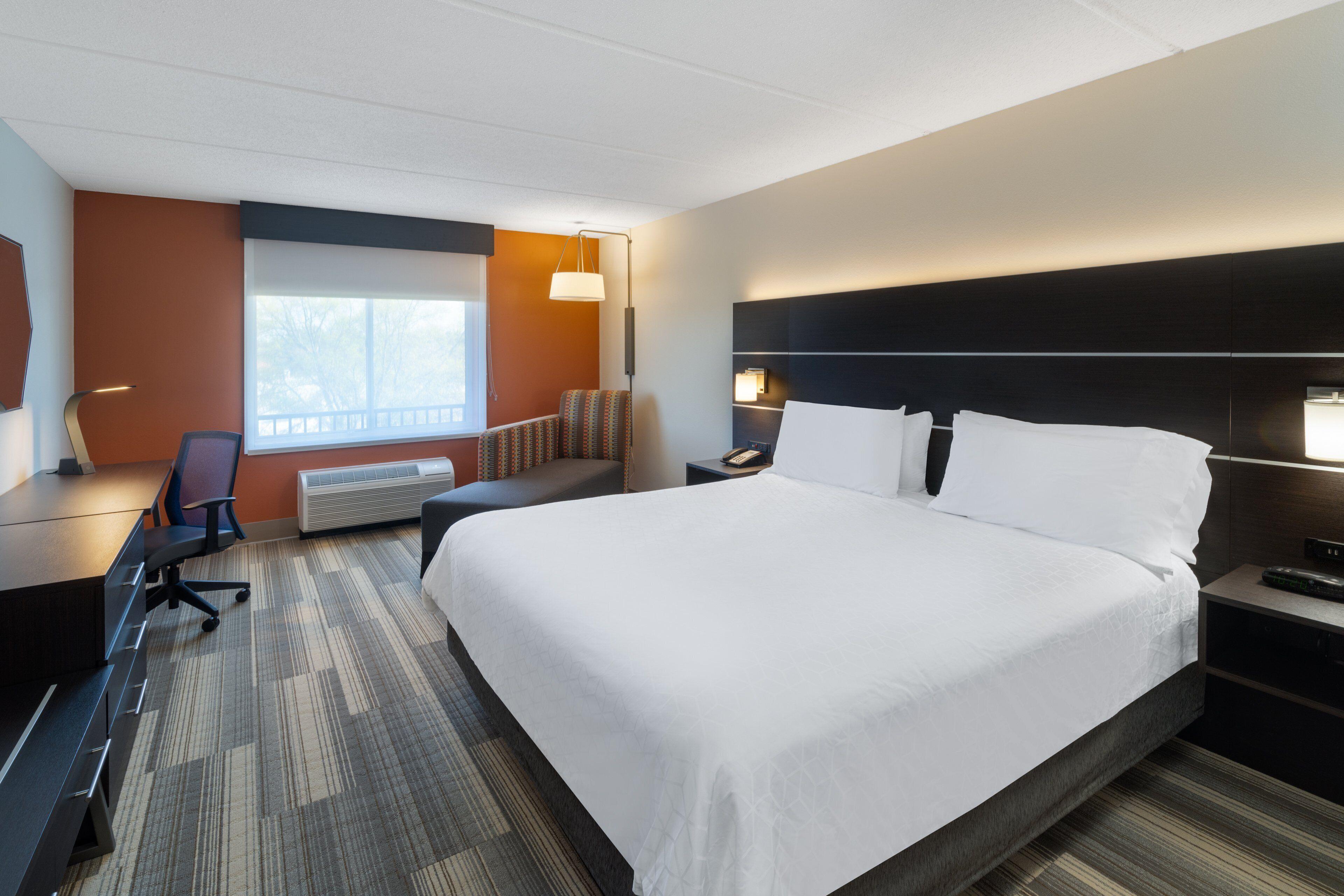 Standard King Room