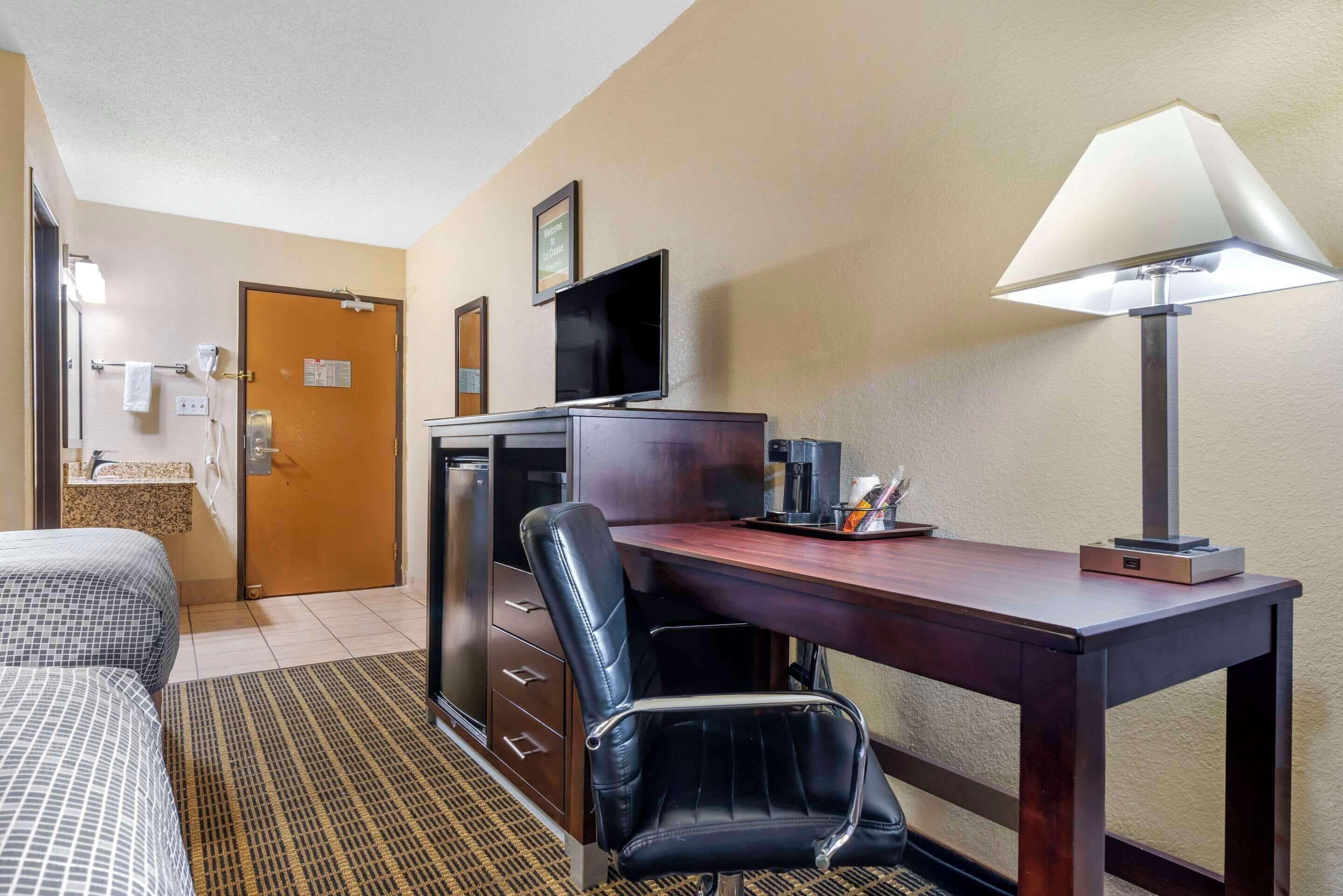 Double Room Two Double Beds Non-Smoking