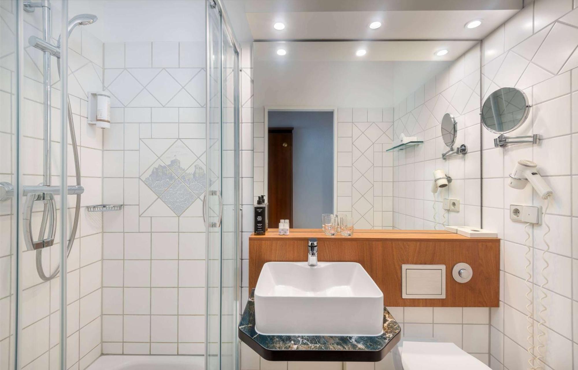 Standard Single Room
