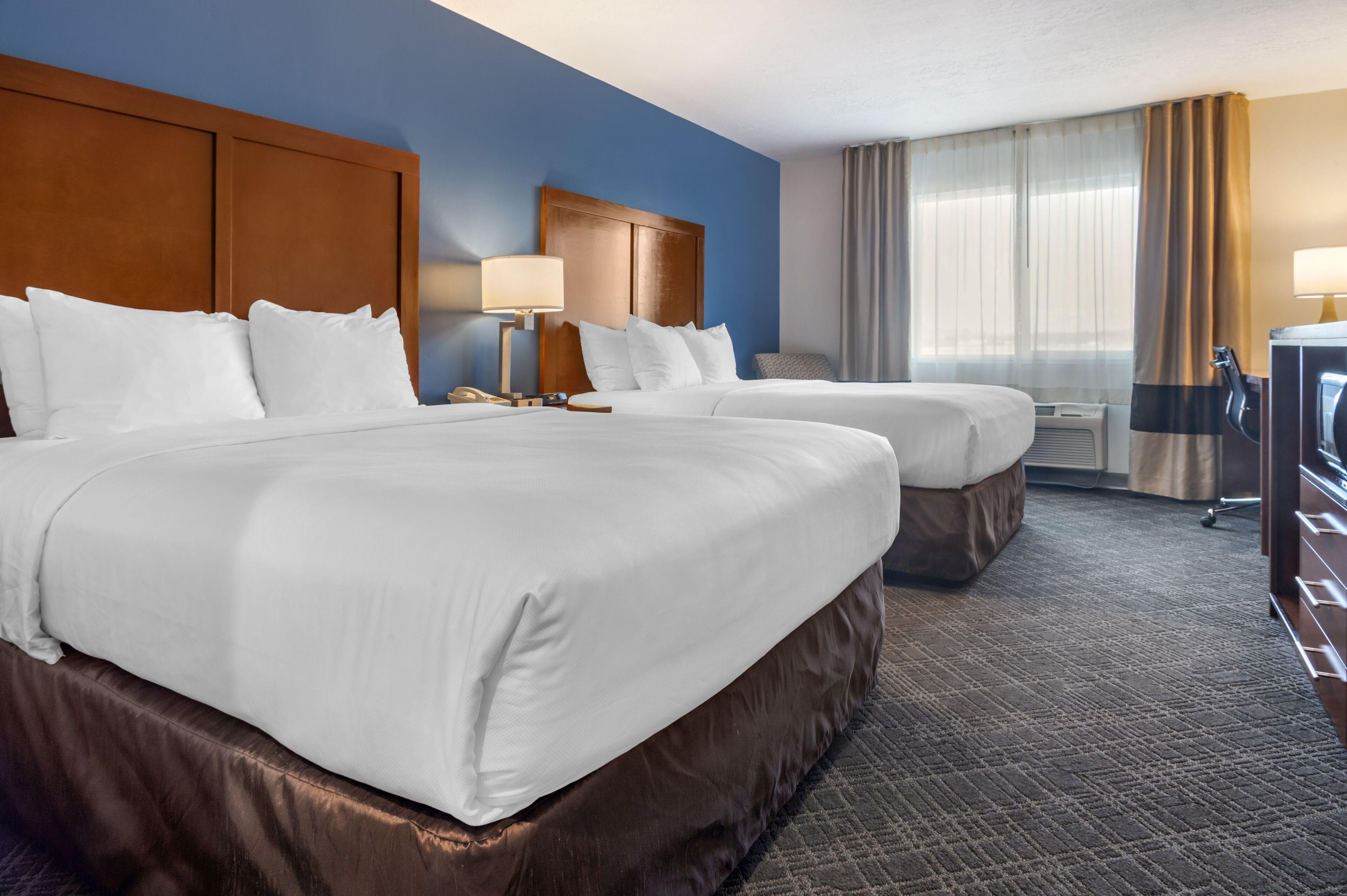 Queen Room Two Queen Beds Non Smoking or Pet Friendly