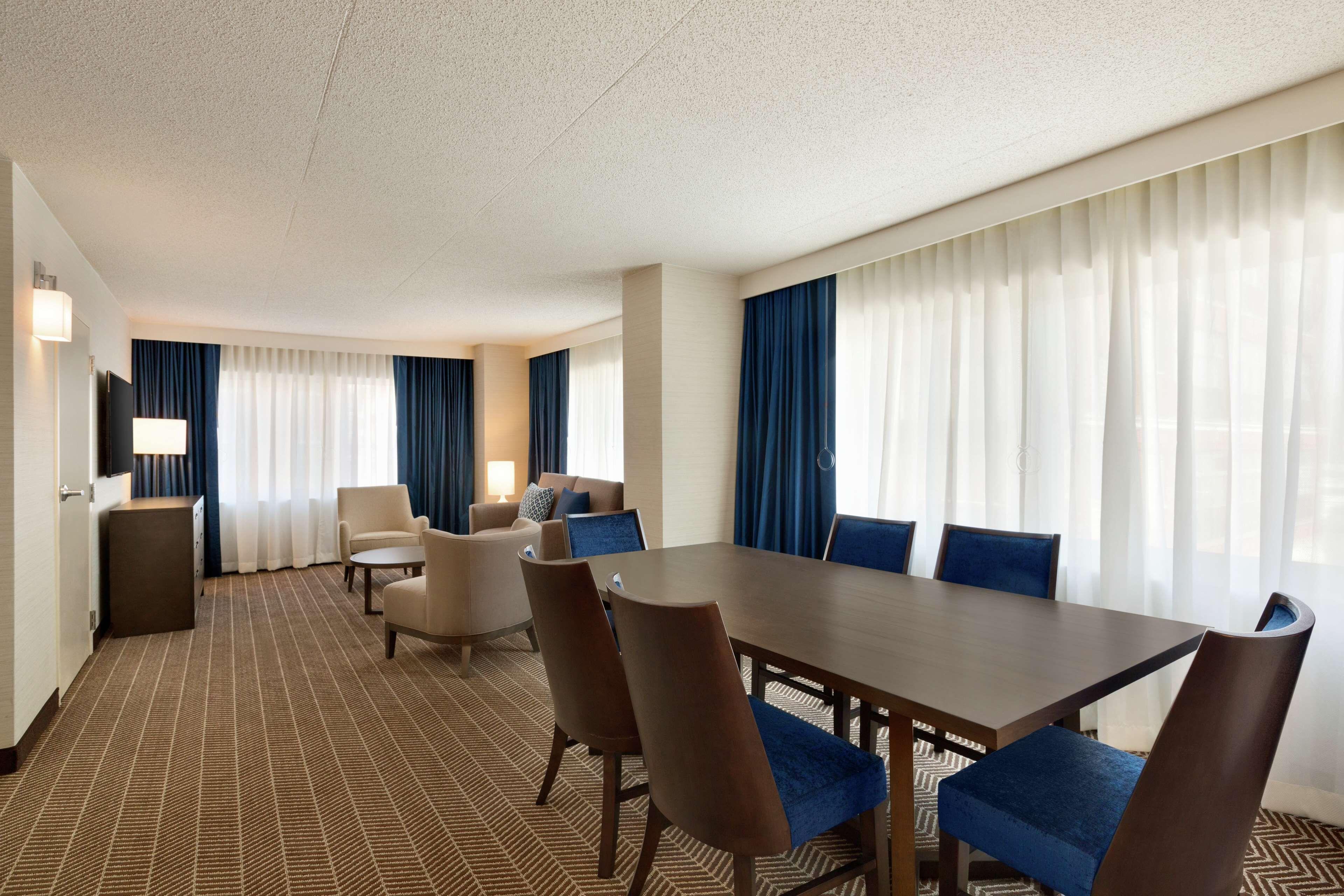 Executive King Suite Non-Smoking