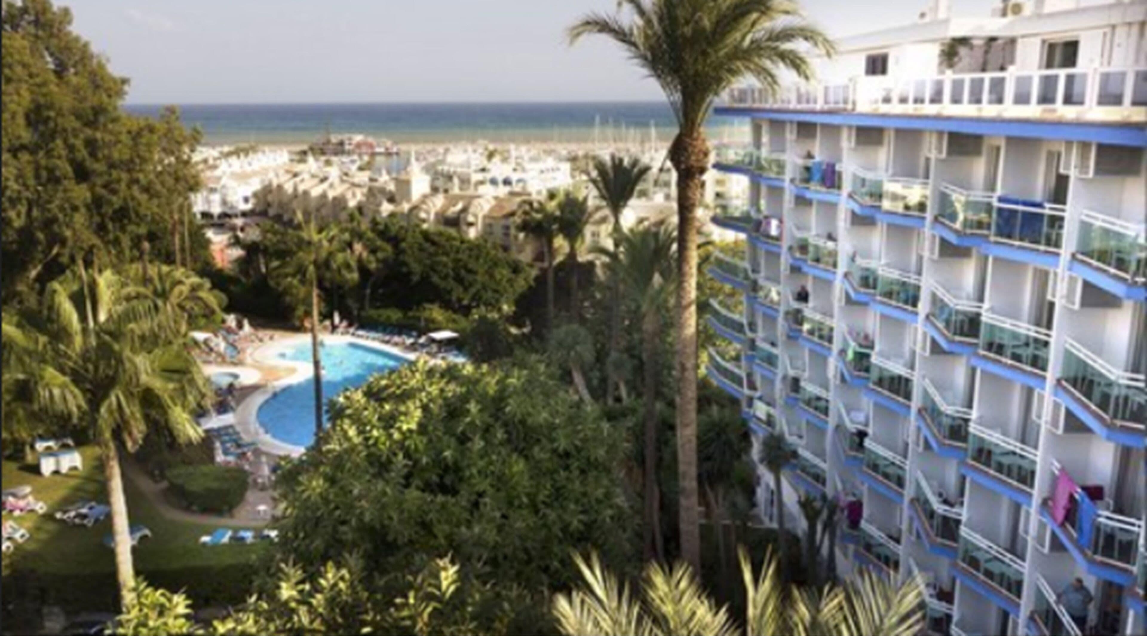 Double Room Pool View
