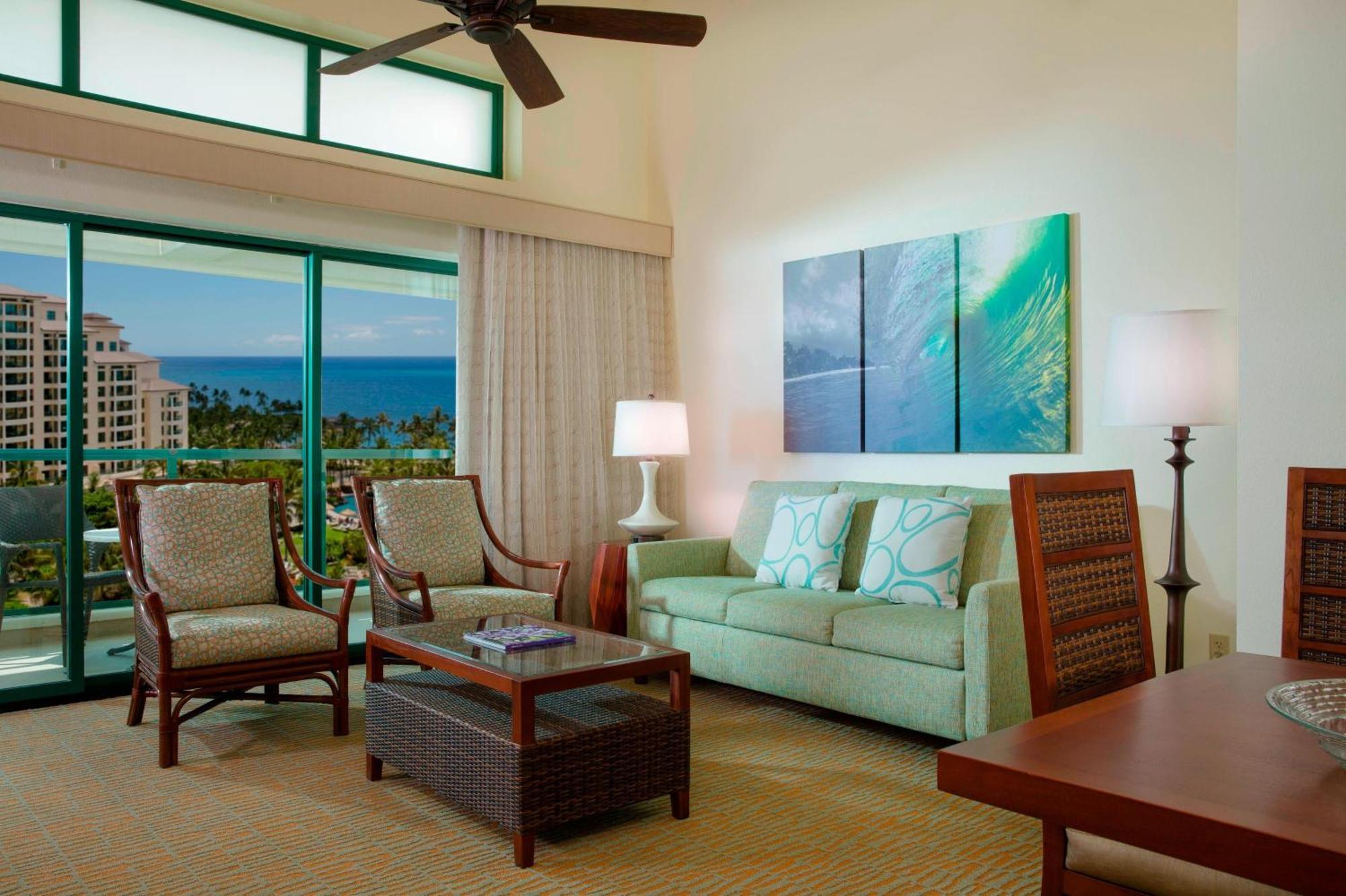 Penthouse Two-Bedroom Villa Sofa Beds Ocean View