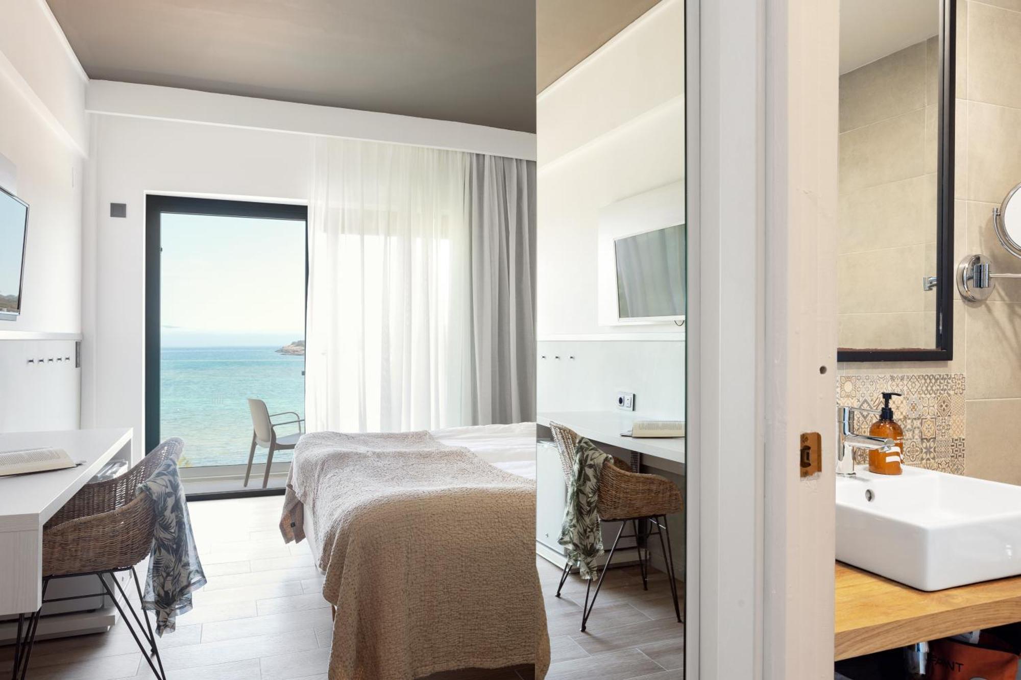 Twin Room Sea View