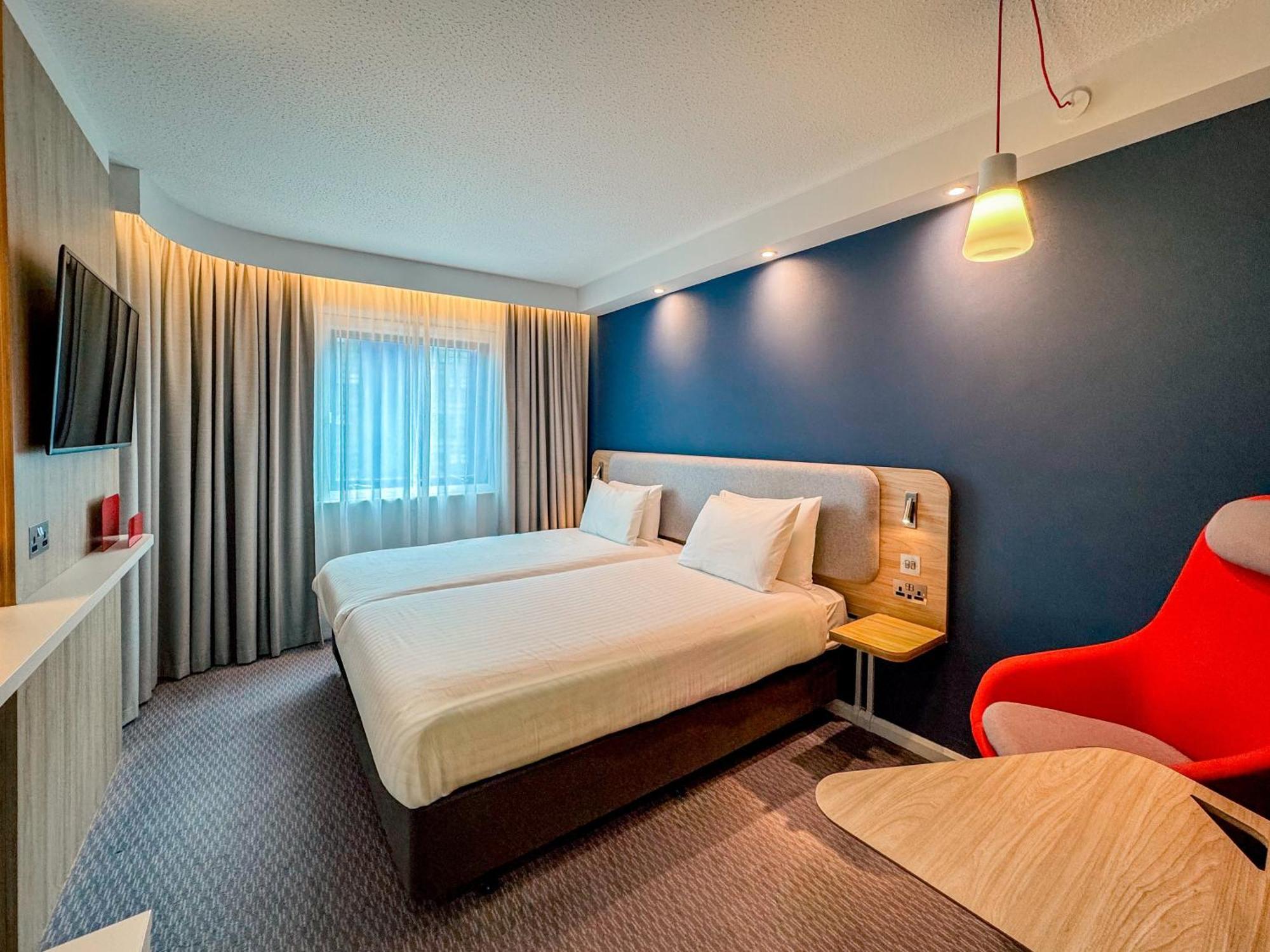 Standard Twin Room Hot