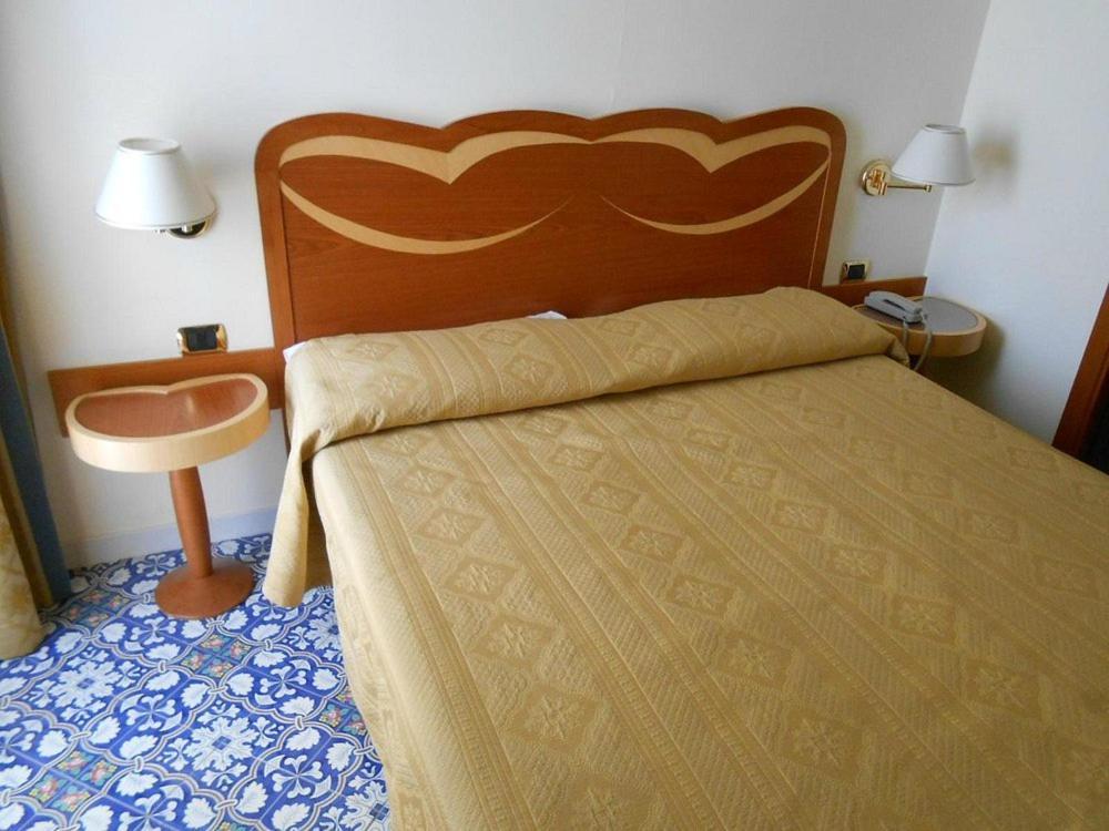 Economy Double or Twin Room