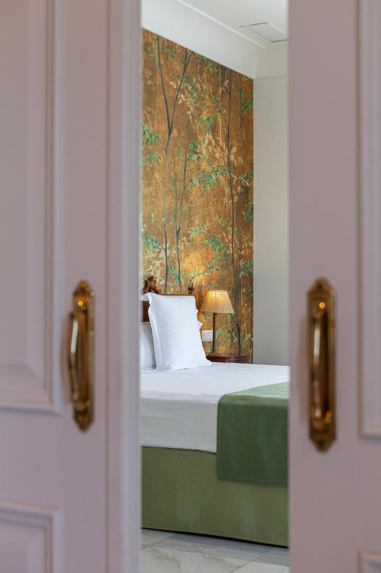 Junior Suite Garden View