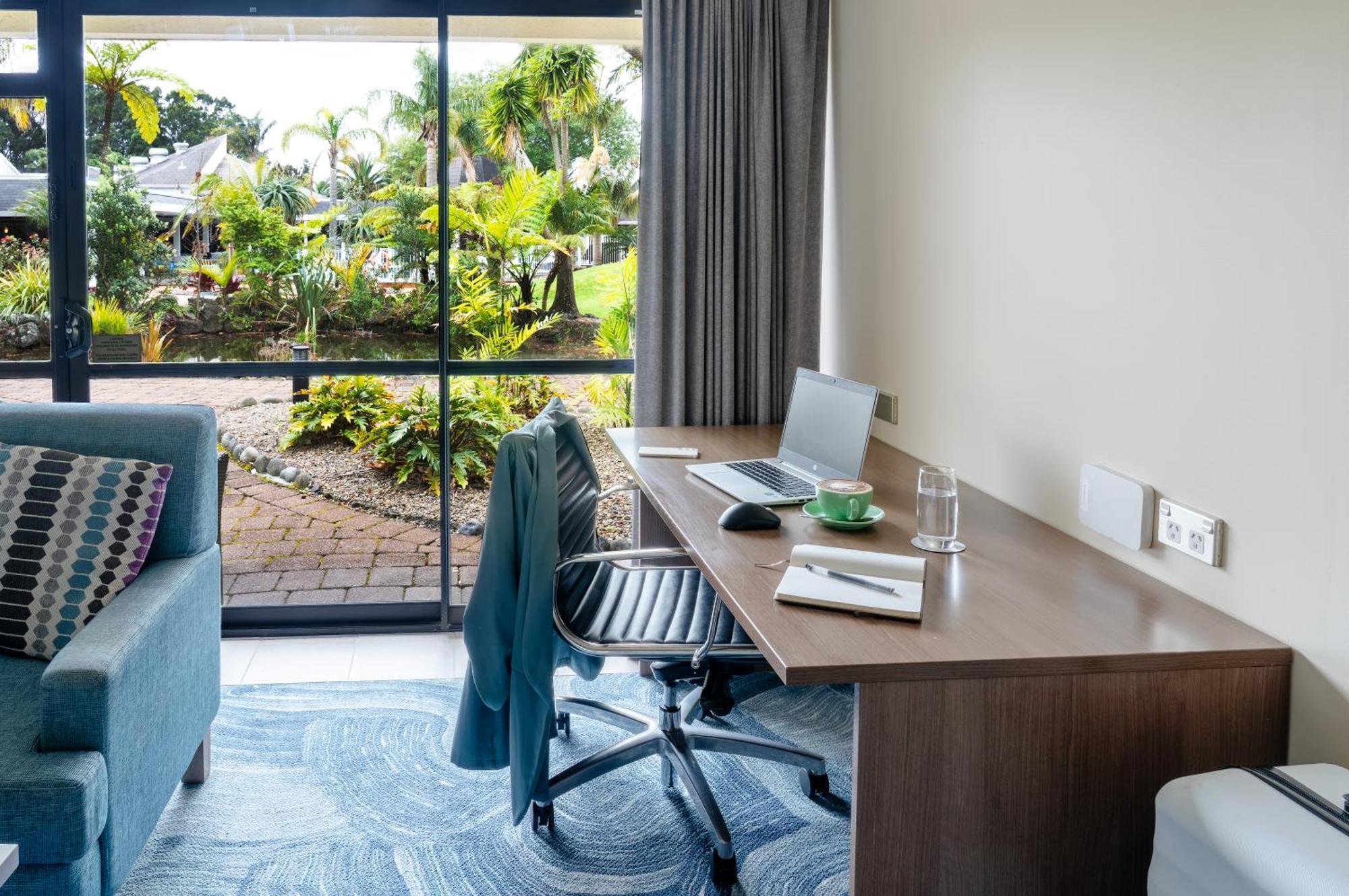 Standard King Room Garden View