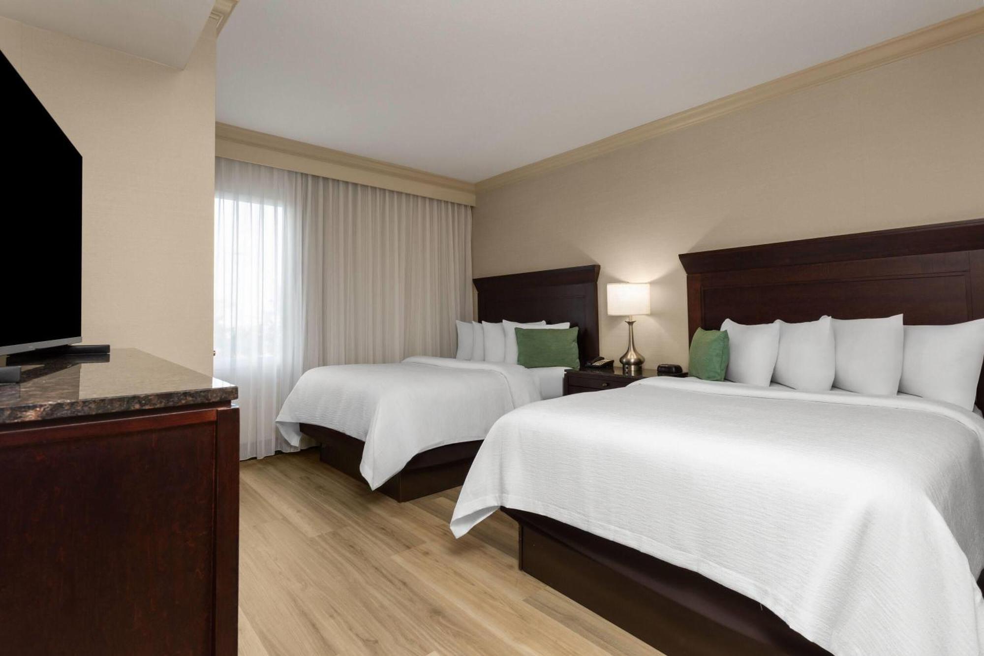 2 Queen Beds 1 King Bed Two-Bedroom Mobility Accessible Suite Non-Smoking
