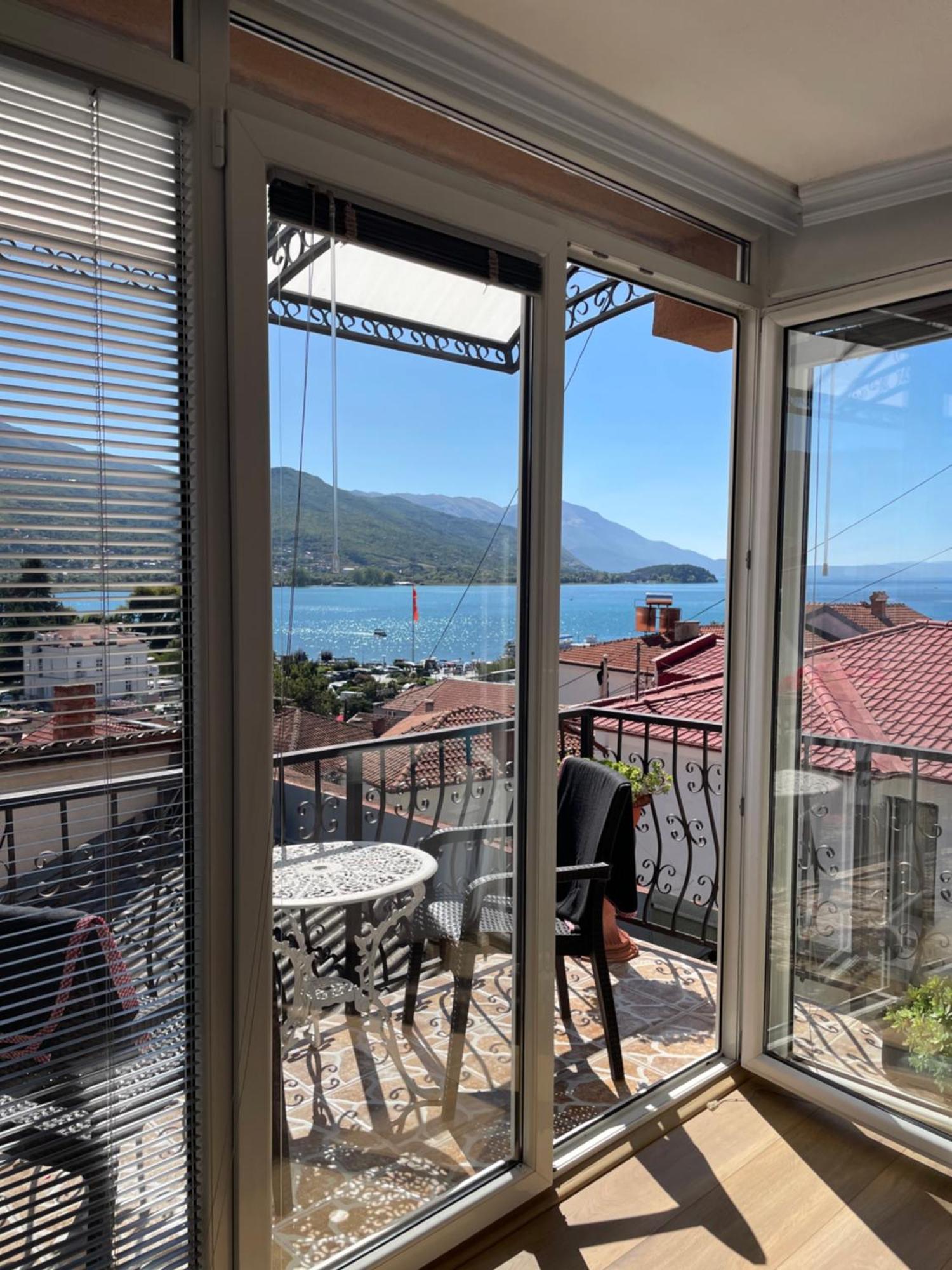 Apartment Lake View